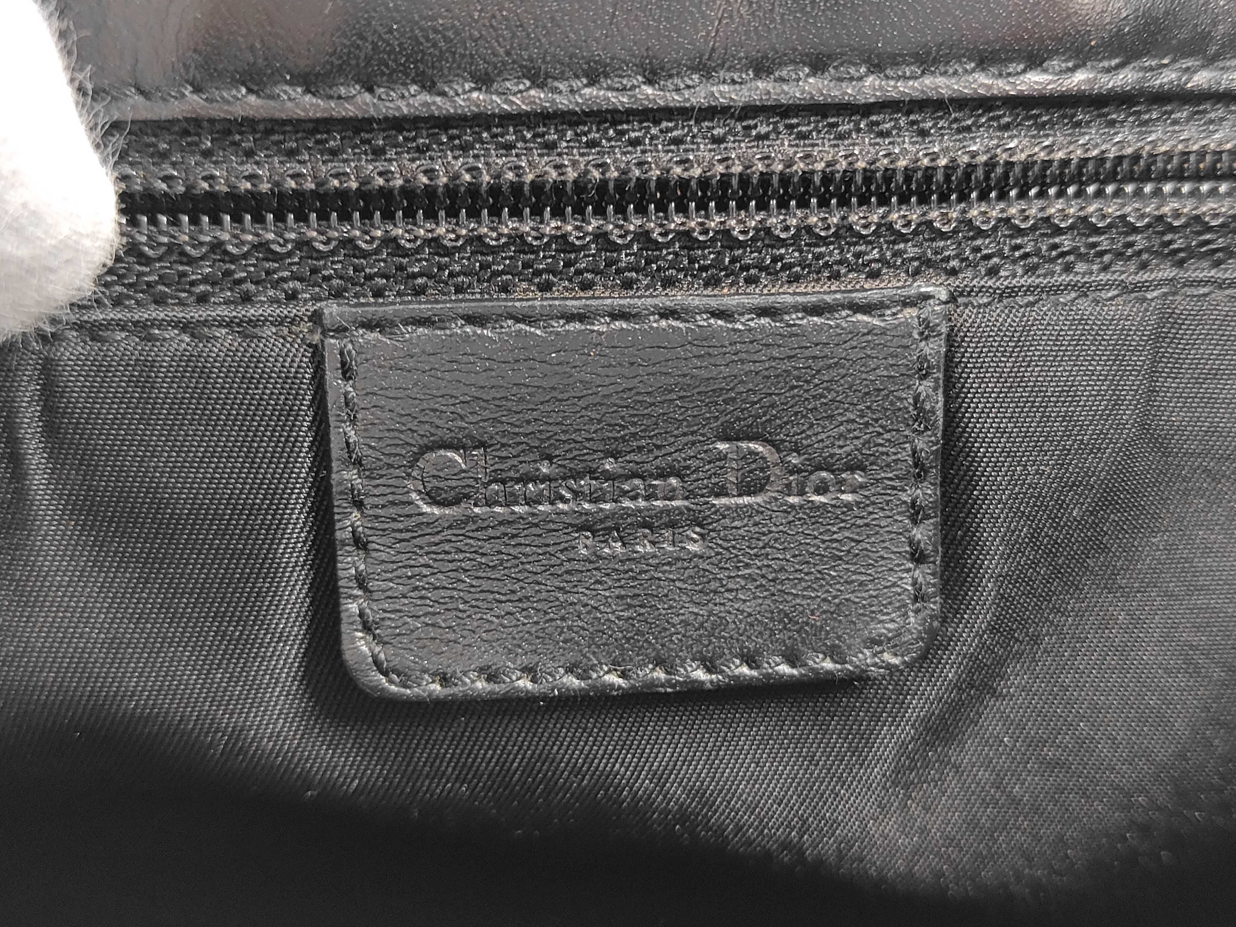 Trotter Street Classic Black Shoulder Bag — view 8
