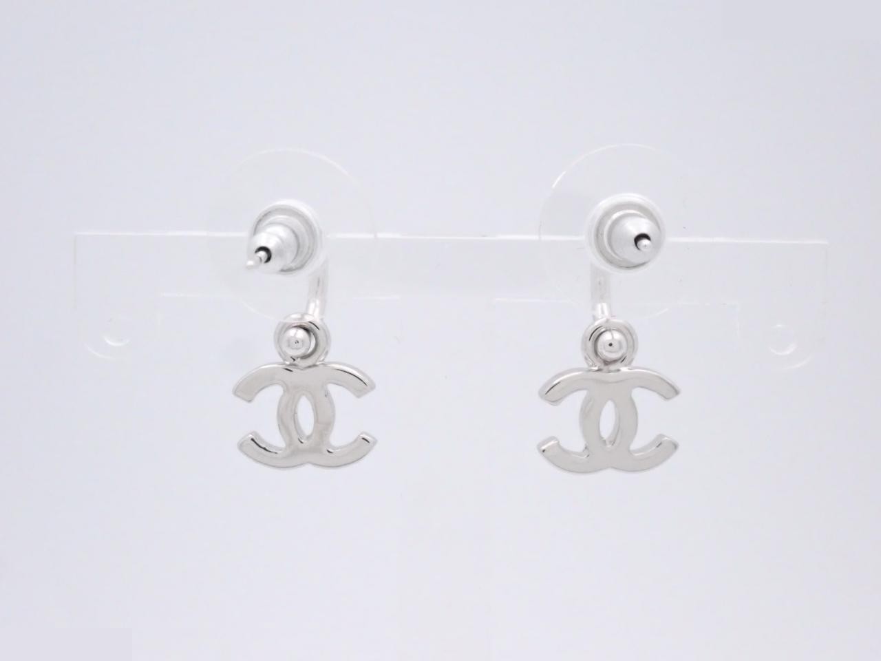 Coco Mark Swing Silver Earrings (Box) — view 2