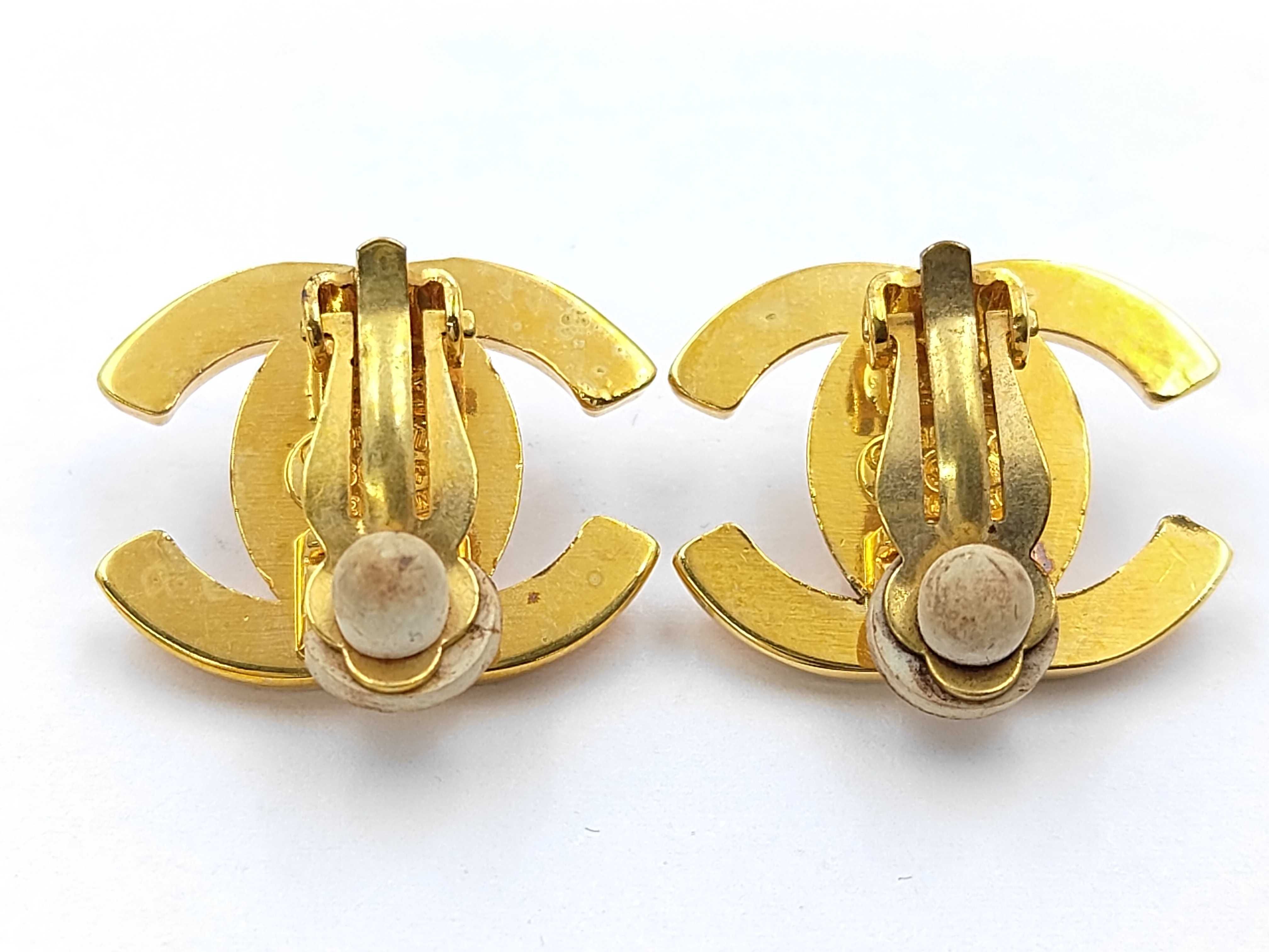 earrings with box, featuring the Coco Mark (turn-lock) design. — view 2