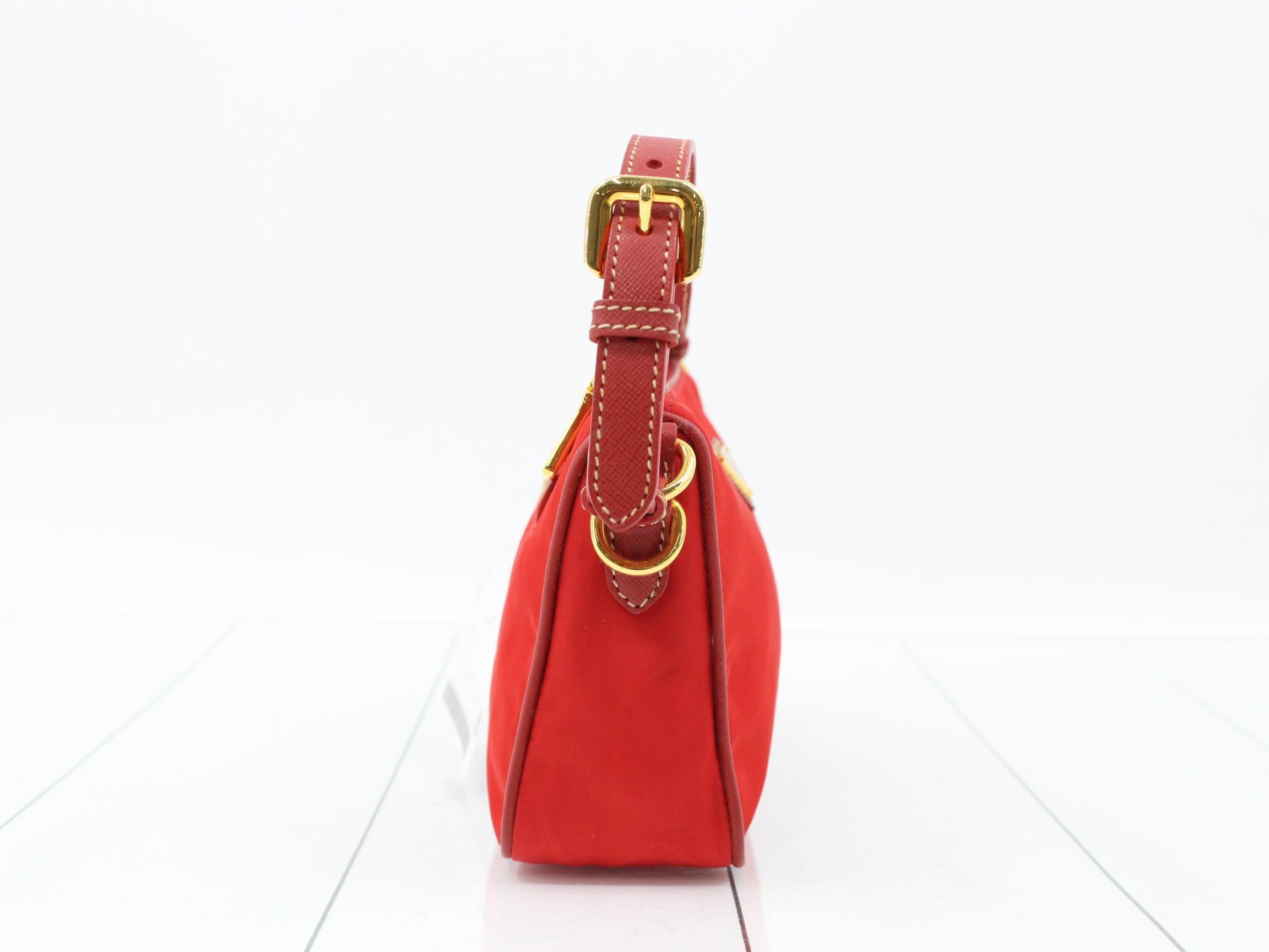 Tessuto Nylon Shoulder Bag — view 4