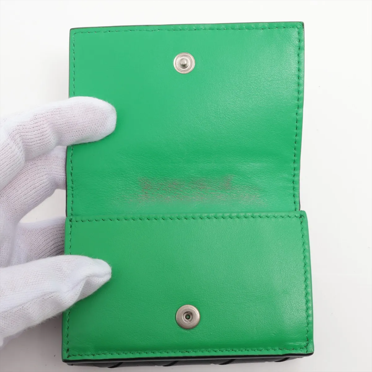 Intrecciato Leather Compact Wallet Black x Green — view 3
