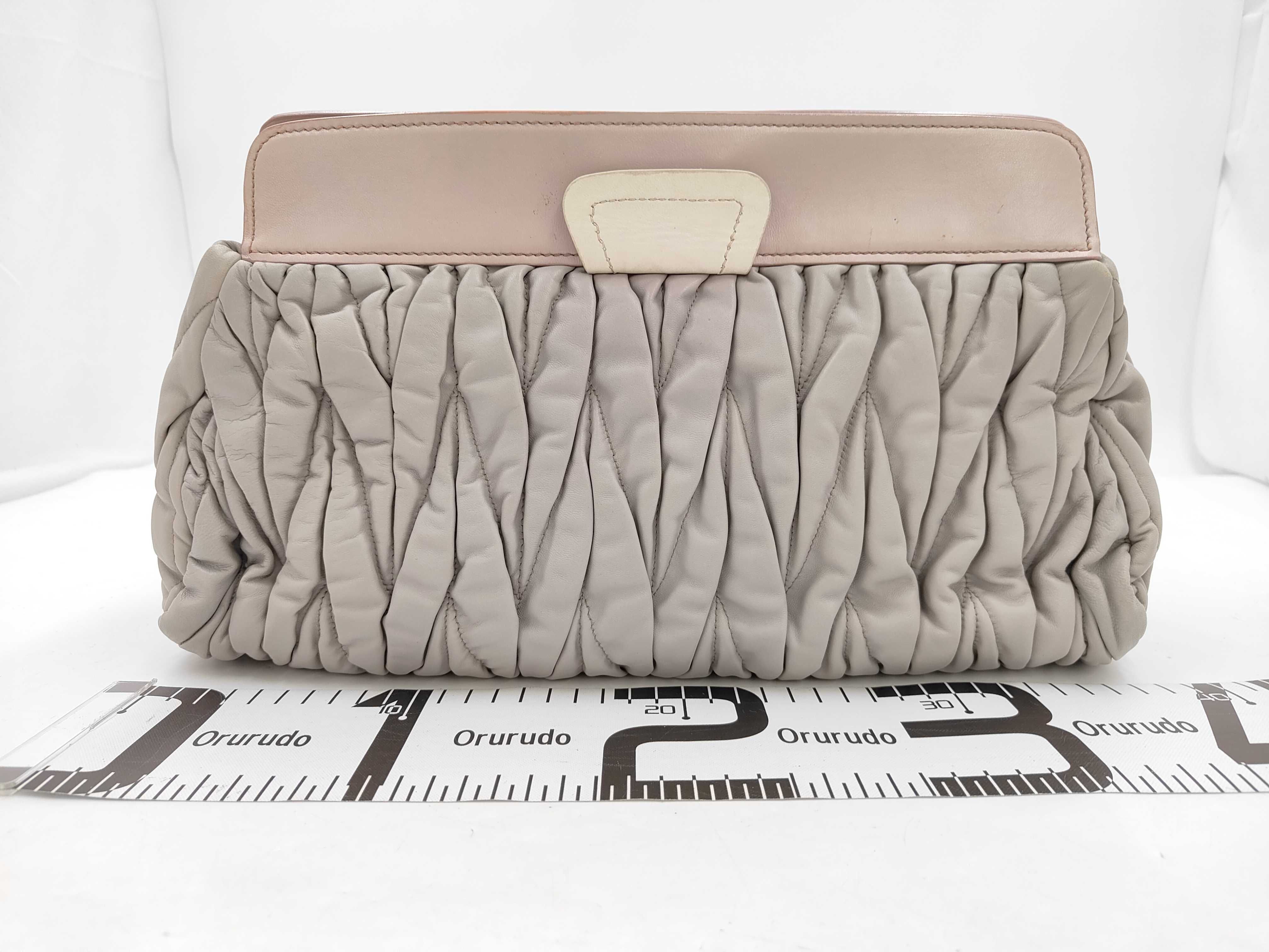 Matelassé Shoulder Bag, Turnlock Closure, Gray — view 2