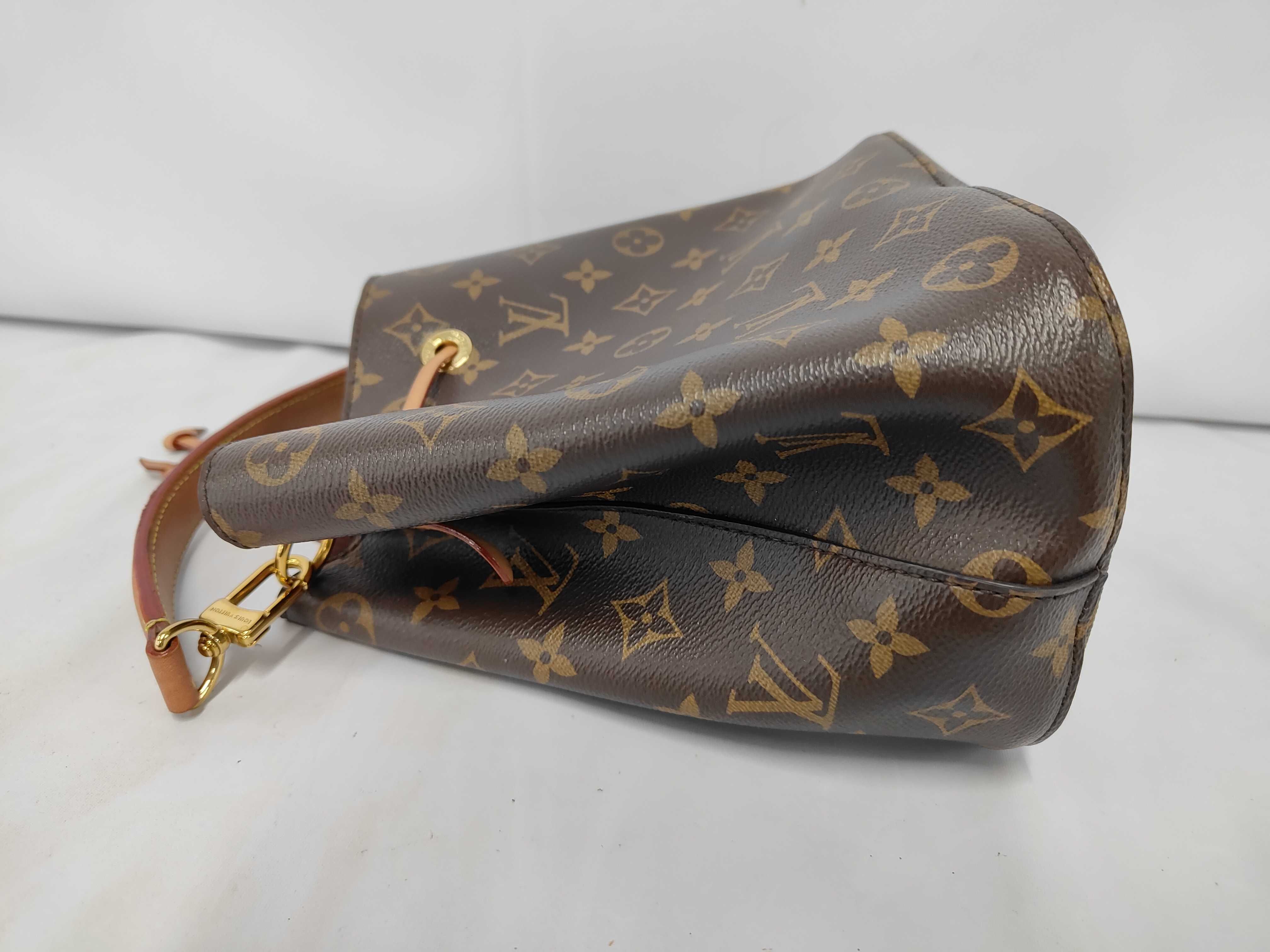 LV Louis Vuitton Monogram Neonoe BB Crossbody Bag — view 11