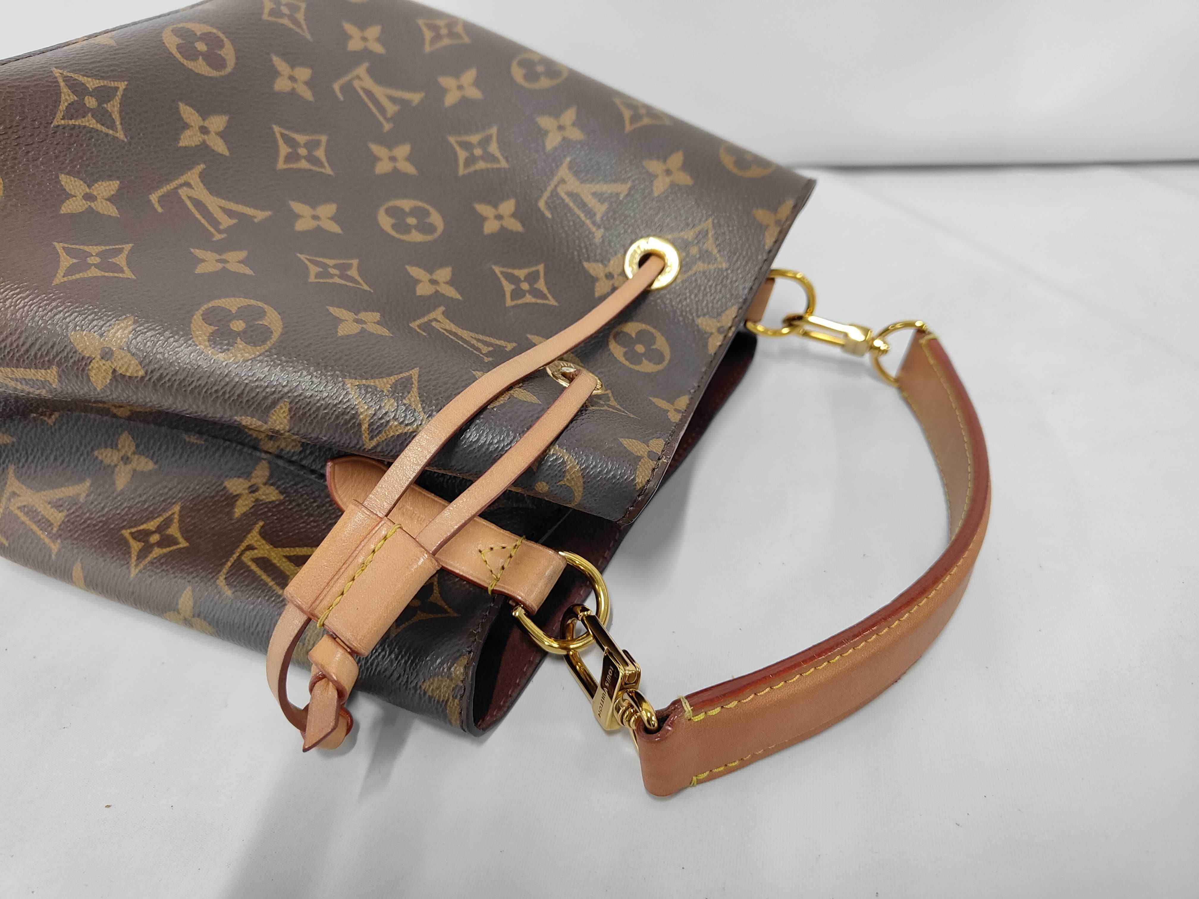 LV Louis Vuitton Monogram Neonoe BB Crossbody Bag — view 5