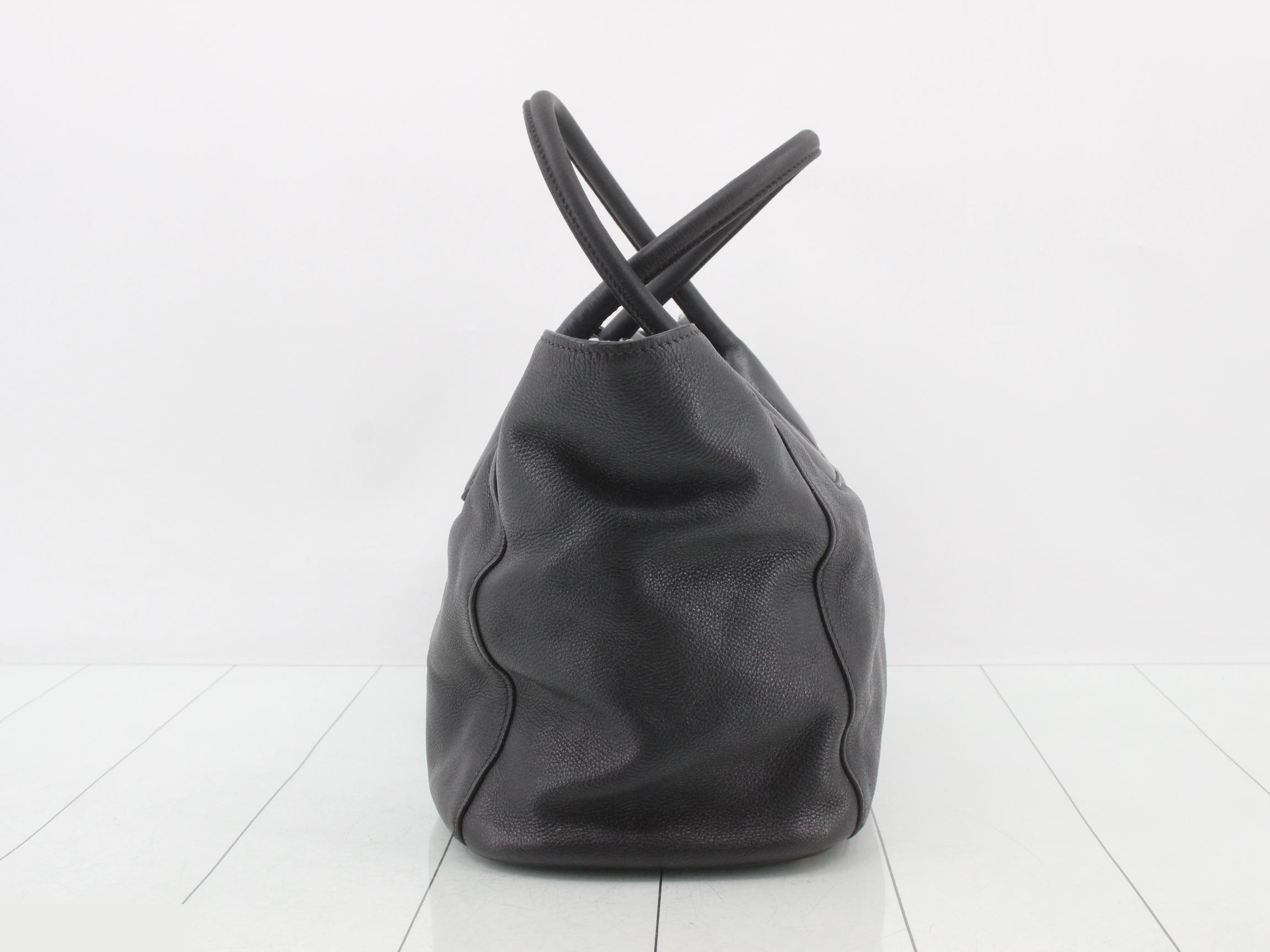 Vitello Shoulder Bag — view 4