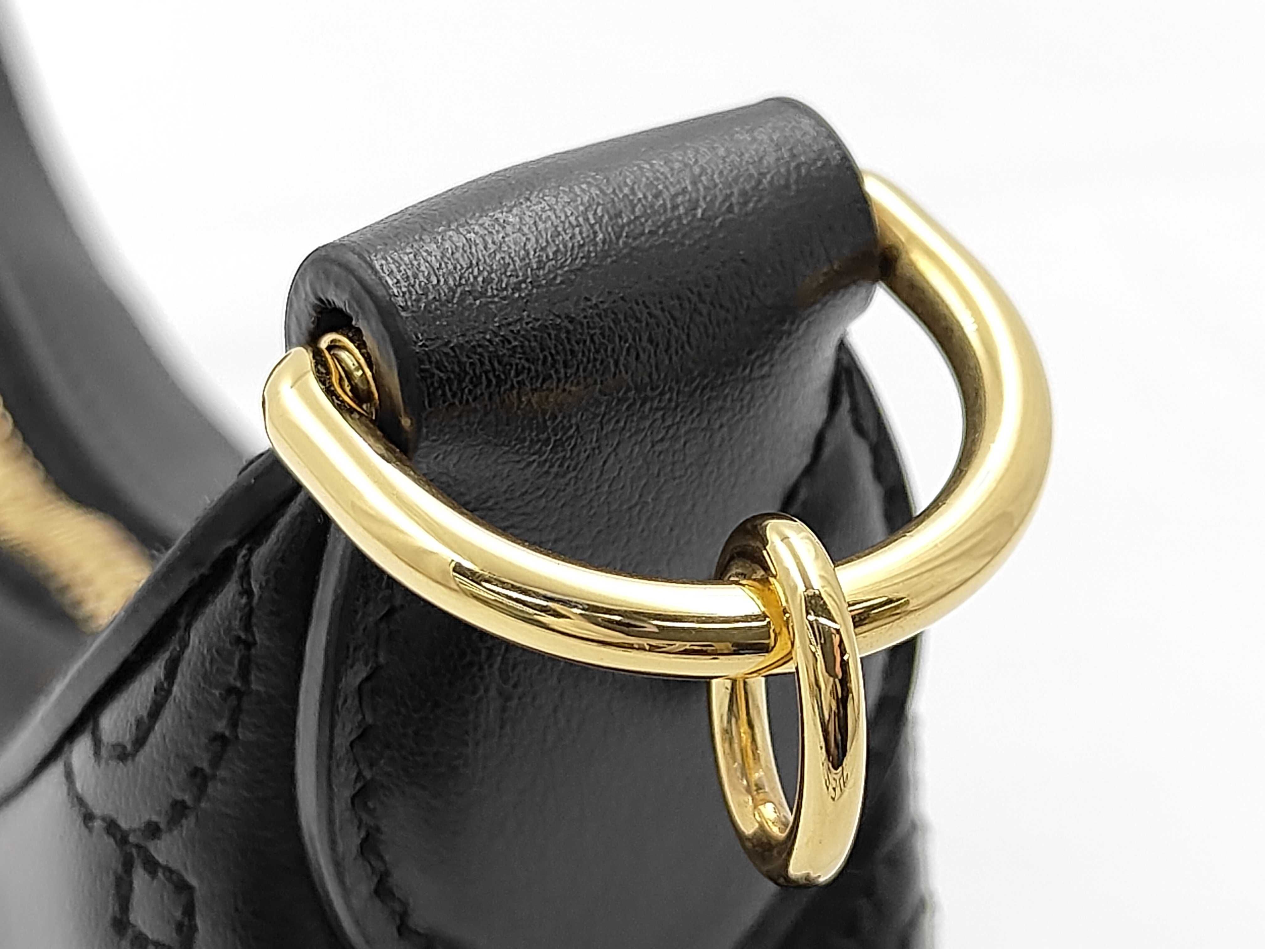 GG Matelassé Leather 2-Way Bag 739736 Accessories: Dust bag, chain strap, shoulder bag — view 3