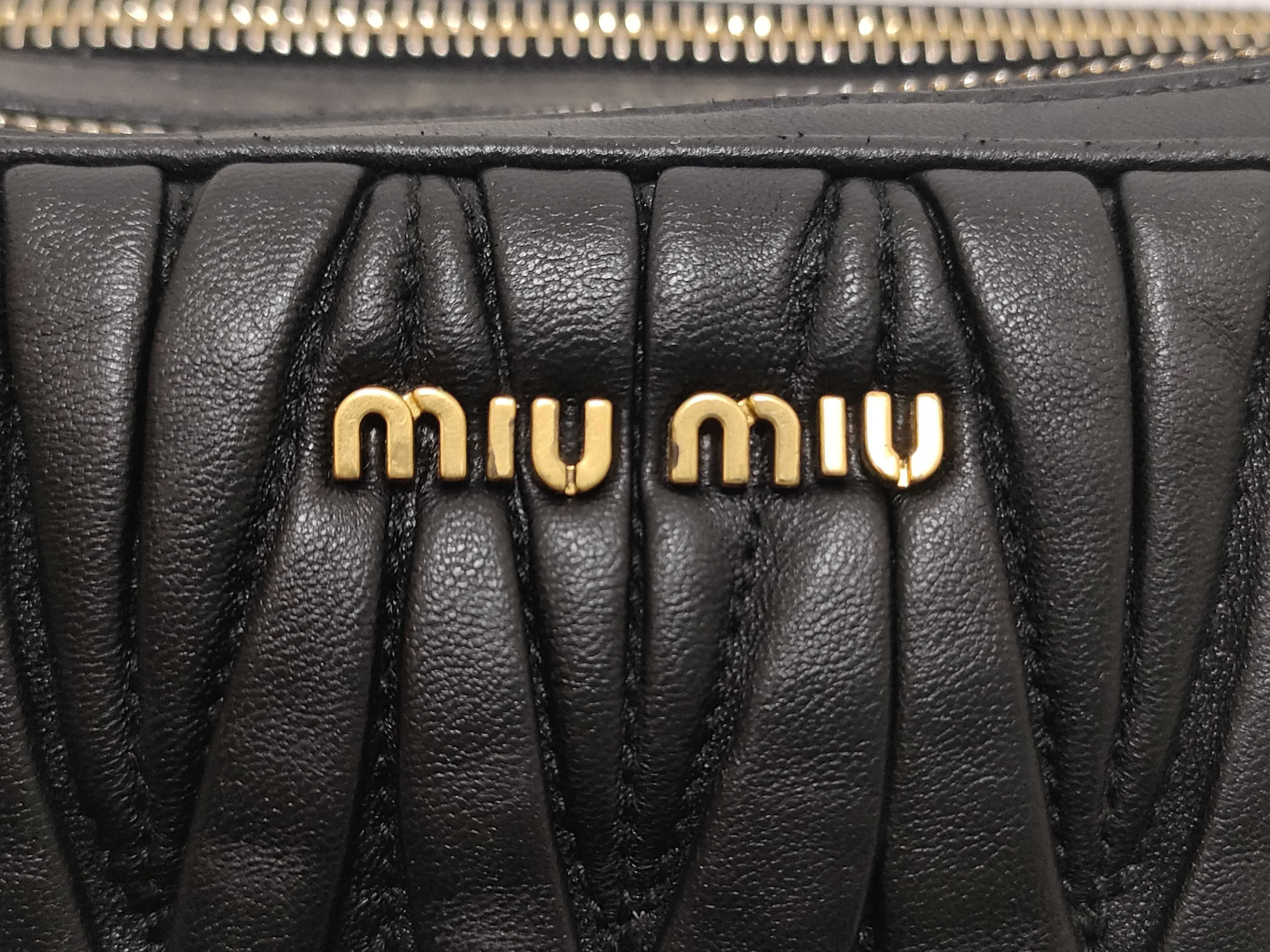 Matelassé Leather Shoulder Bag, Black, Serial Number — view 14