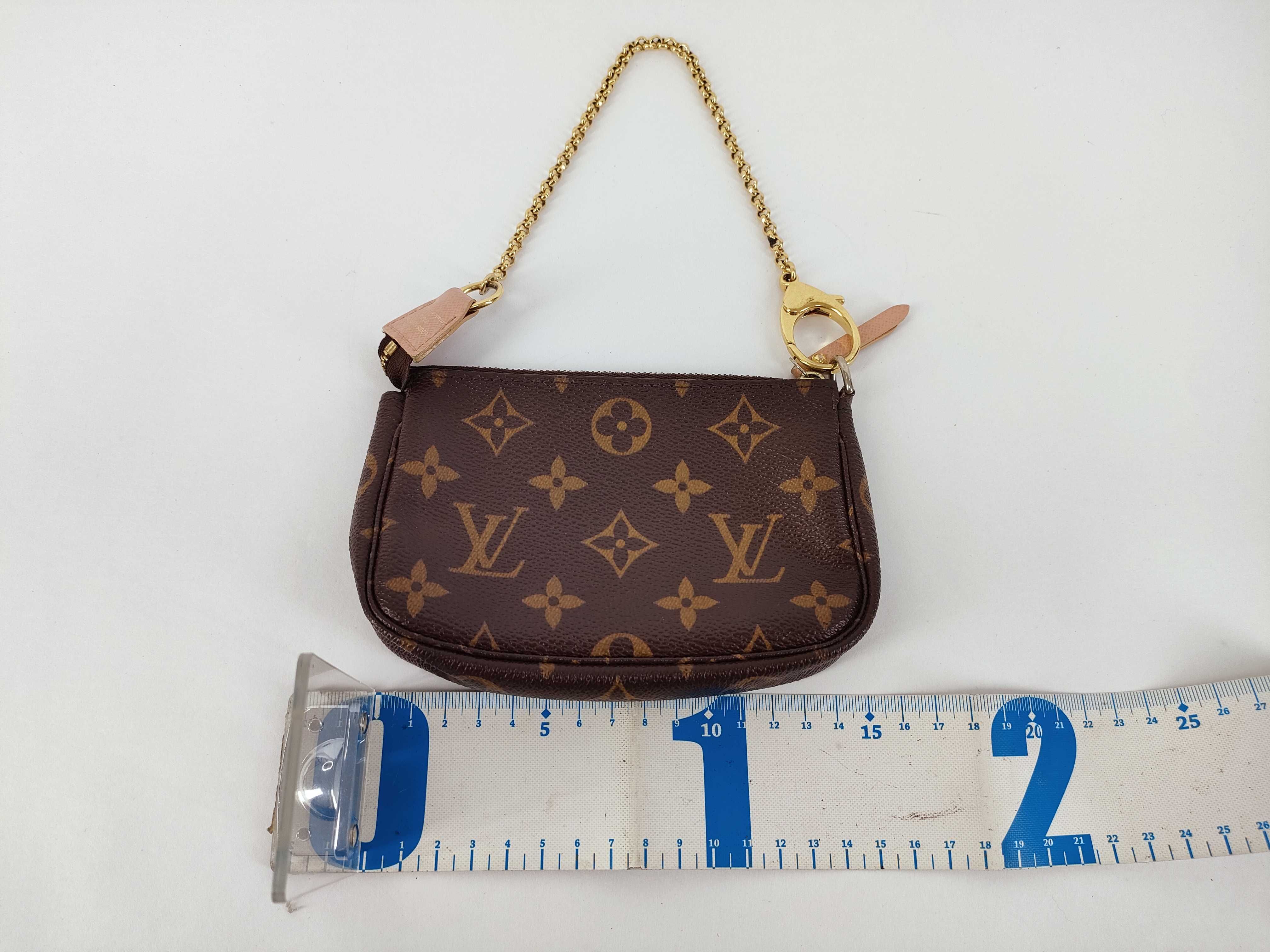 Monogram Louis Vuitton Monogram Accessory Pouch — view 2