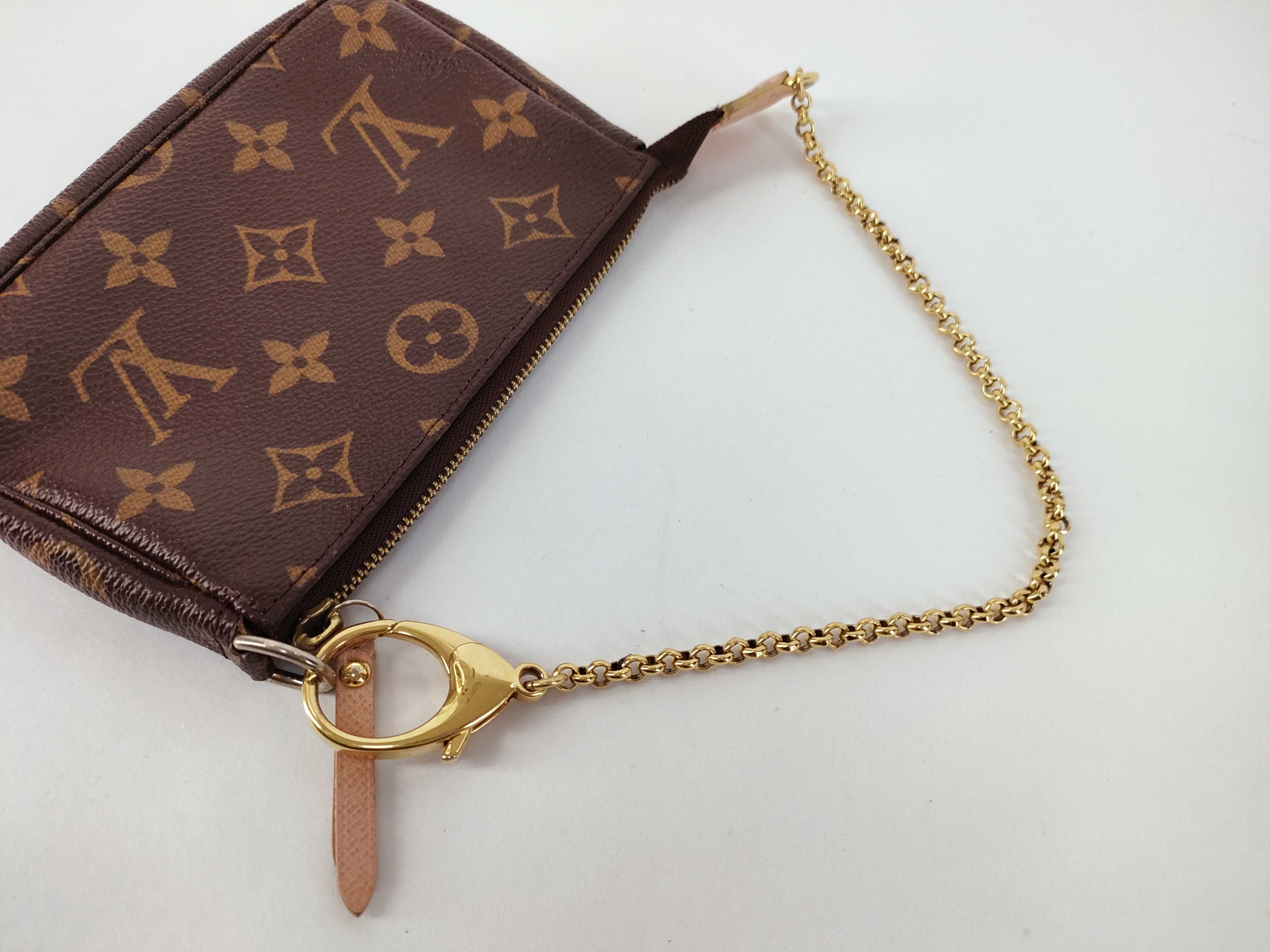 Monogram Louis Vuitton Monogram Accessory Pouch — view 5