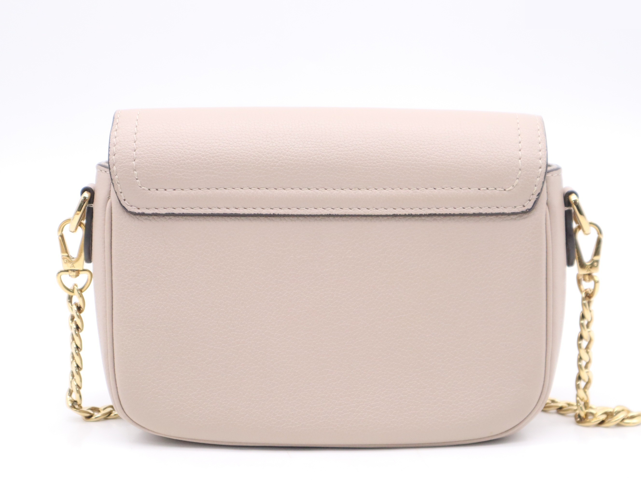 Leather Lockme Tender with shoulder strap and dust bag. — view 2