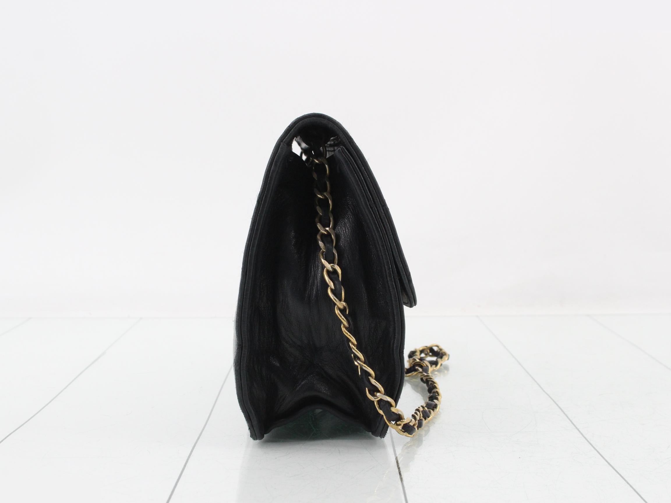 Push-lock chain — view 4