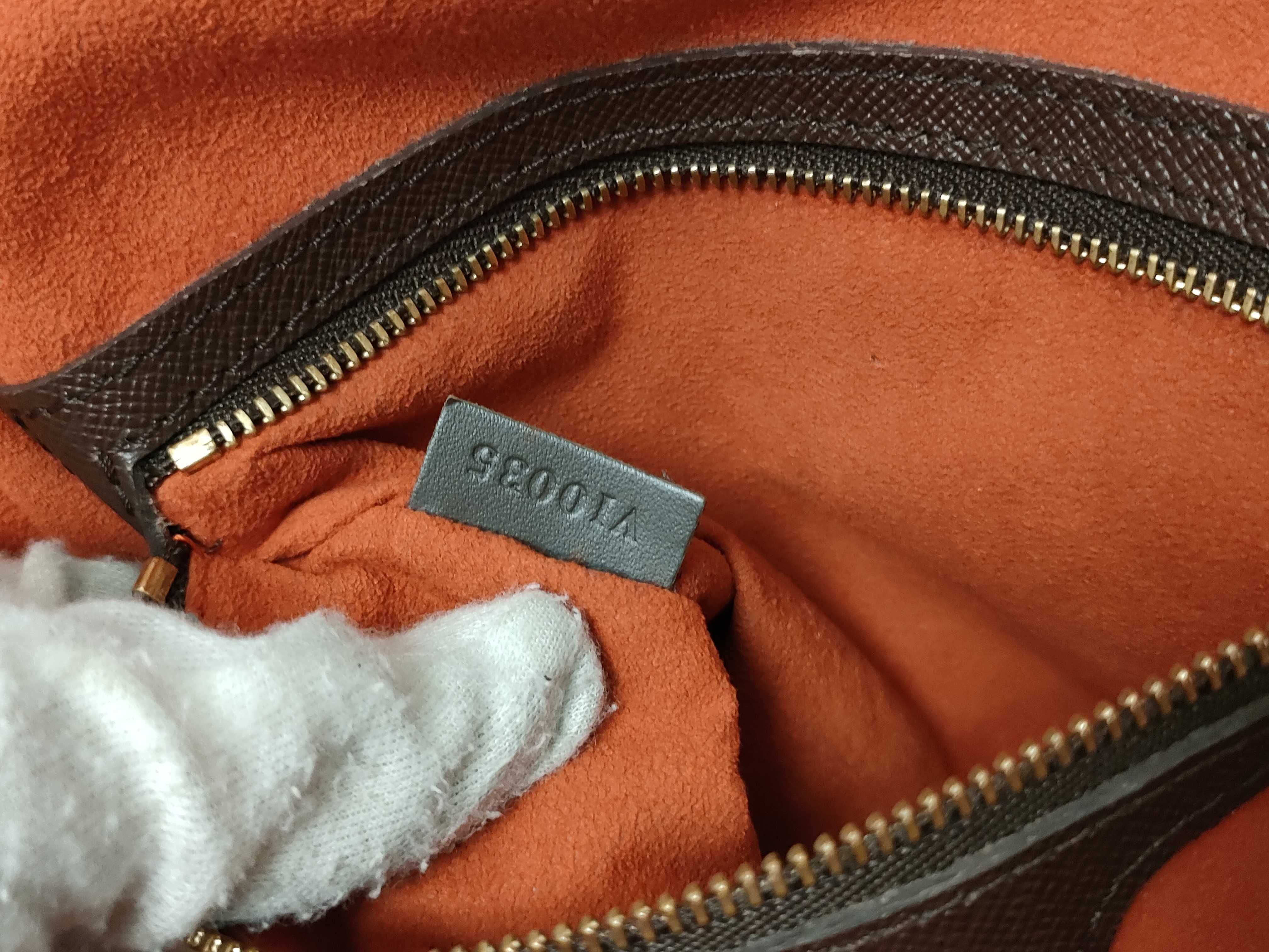 Damier VUITTON Handbag — view 14
