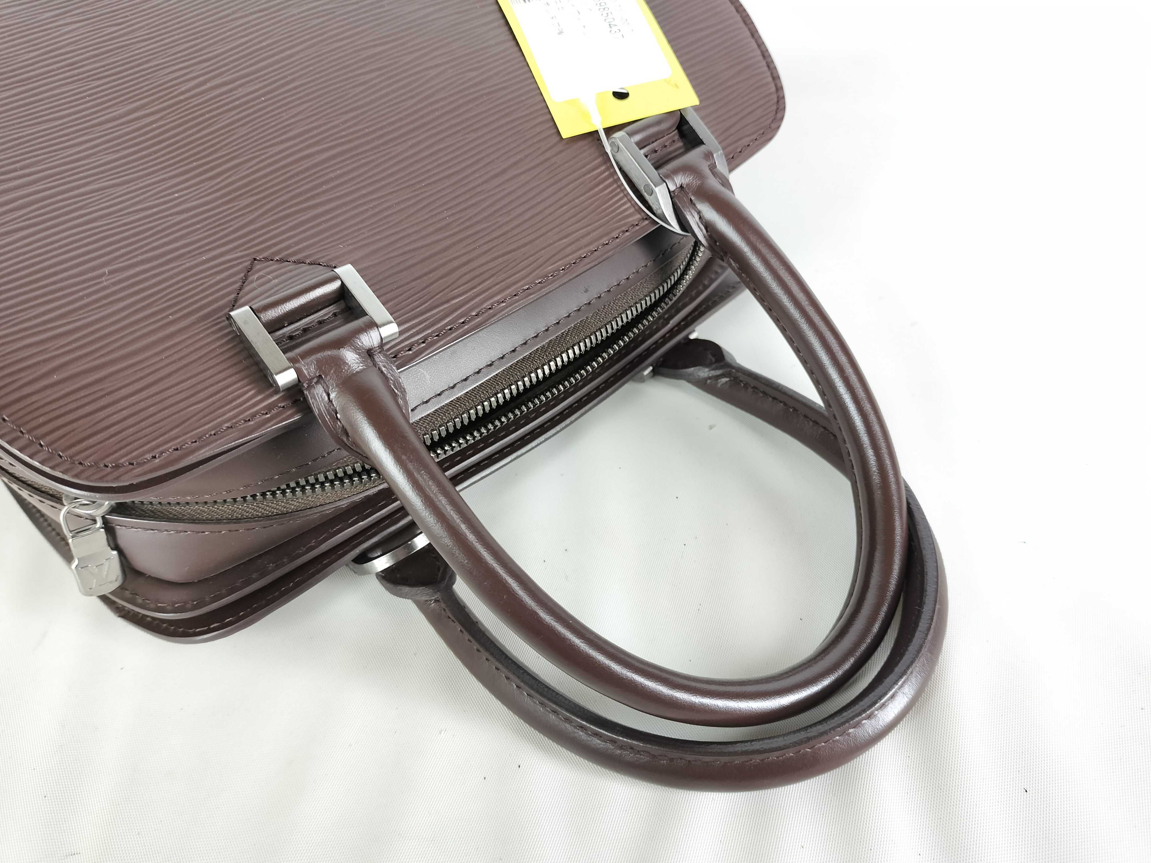 Epi Pont Neuf PM Handbag — view 5