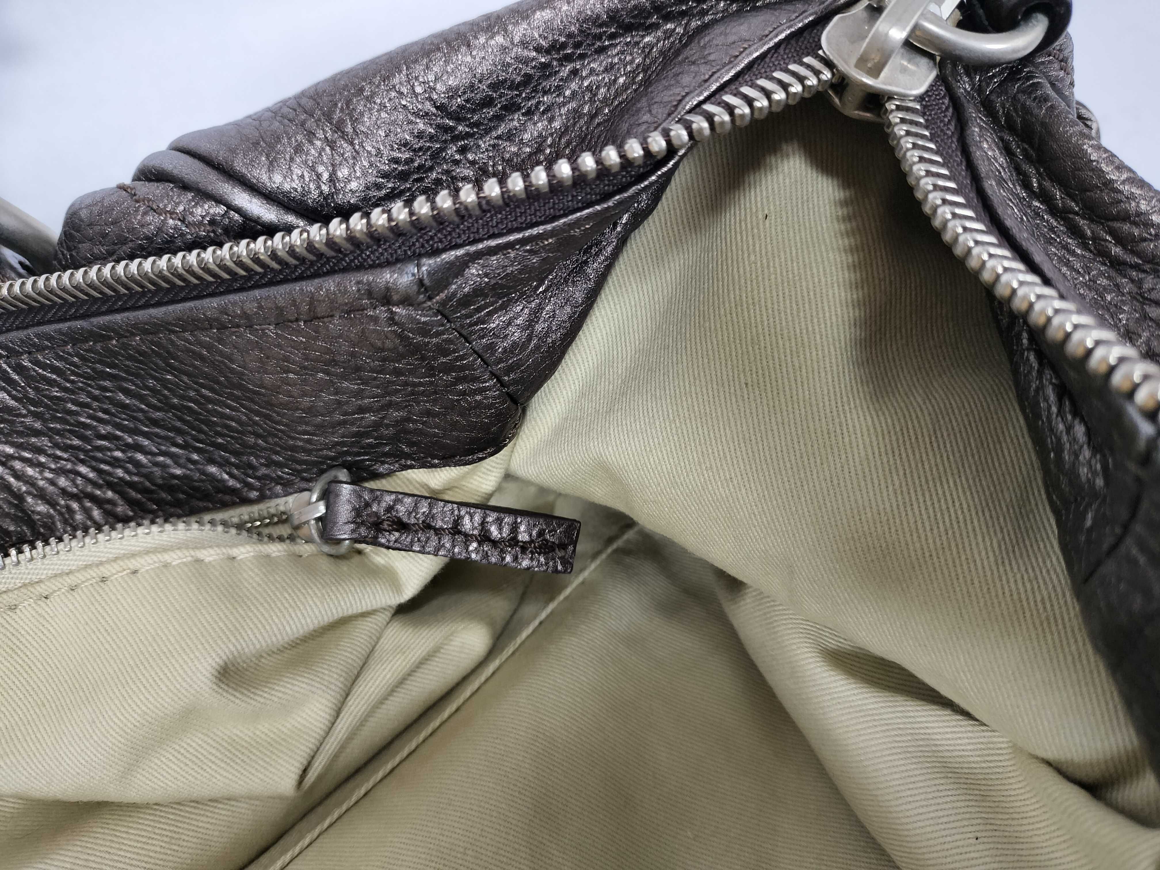 Paddington Leather Handbag, Silver — view 12
