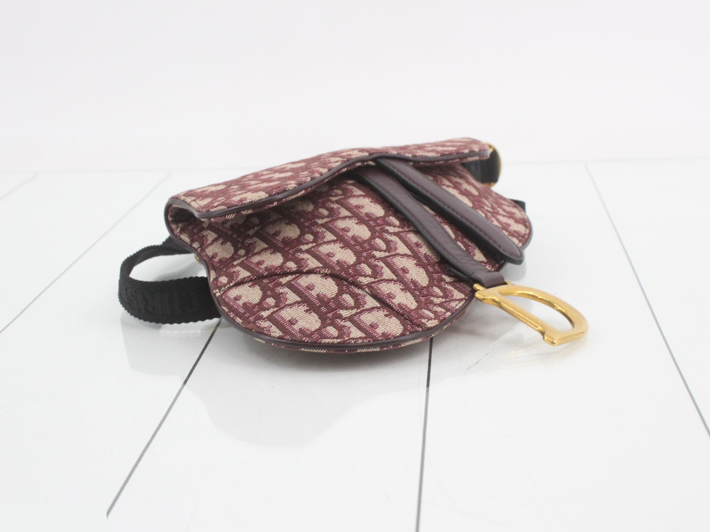 Saddle Body Bag, Red — view 5