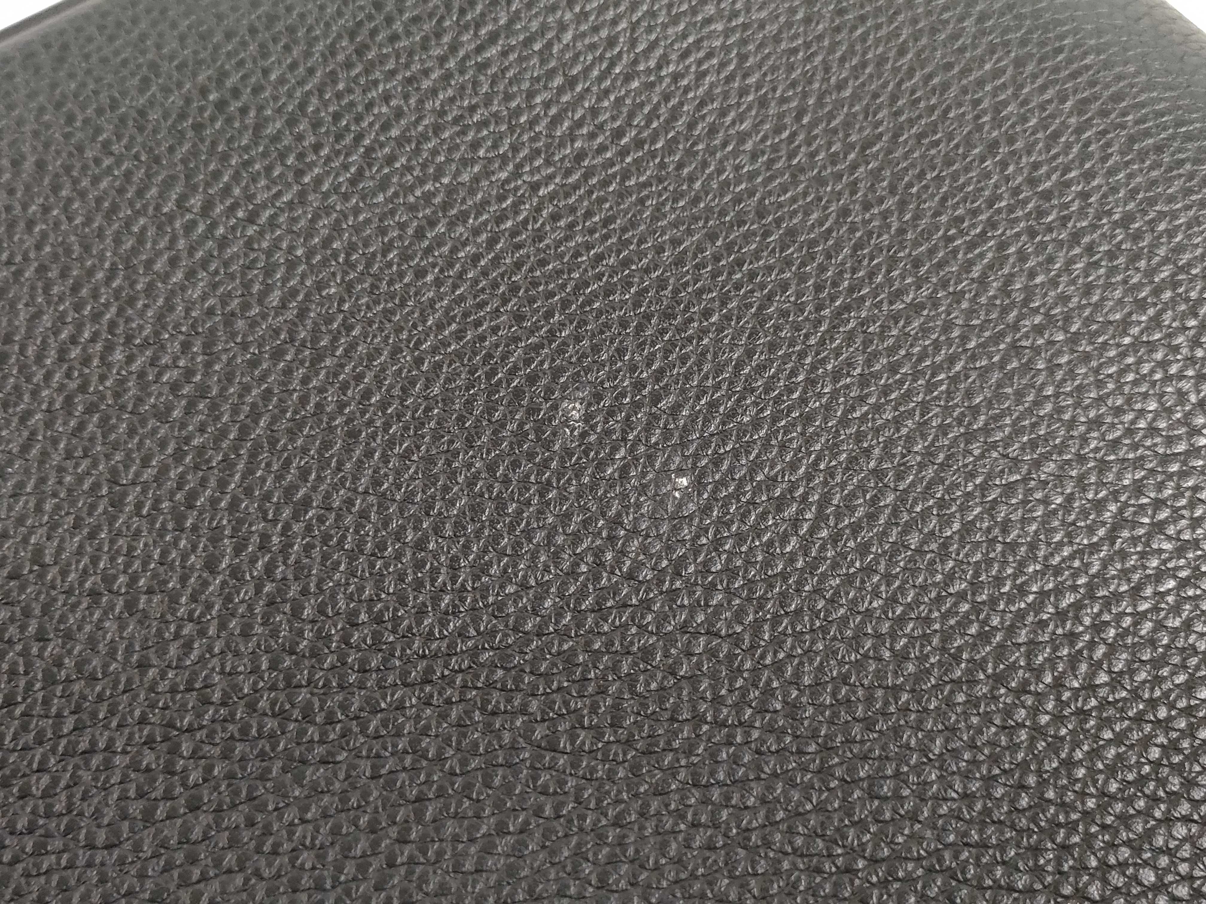 DU- LV Aerogram Pochette iPad M69837 Black Second Bag — view 14
