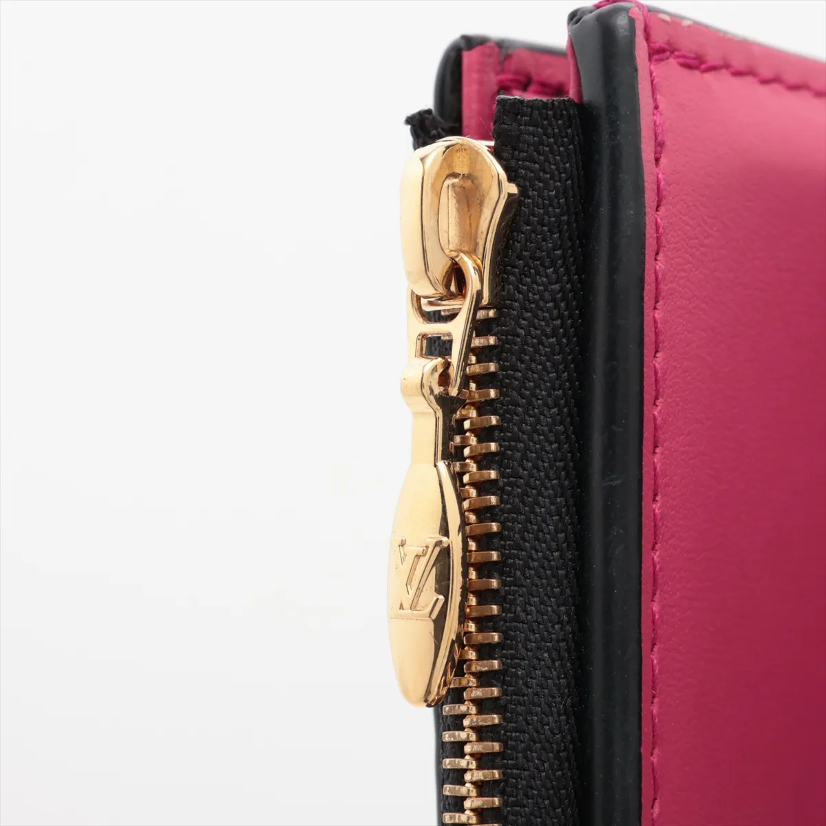 Taurillon Portefeuille Capucines XS M68587 Noir Compact Wallet (RFID detected) — view 8