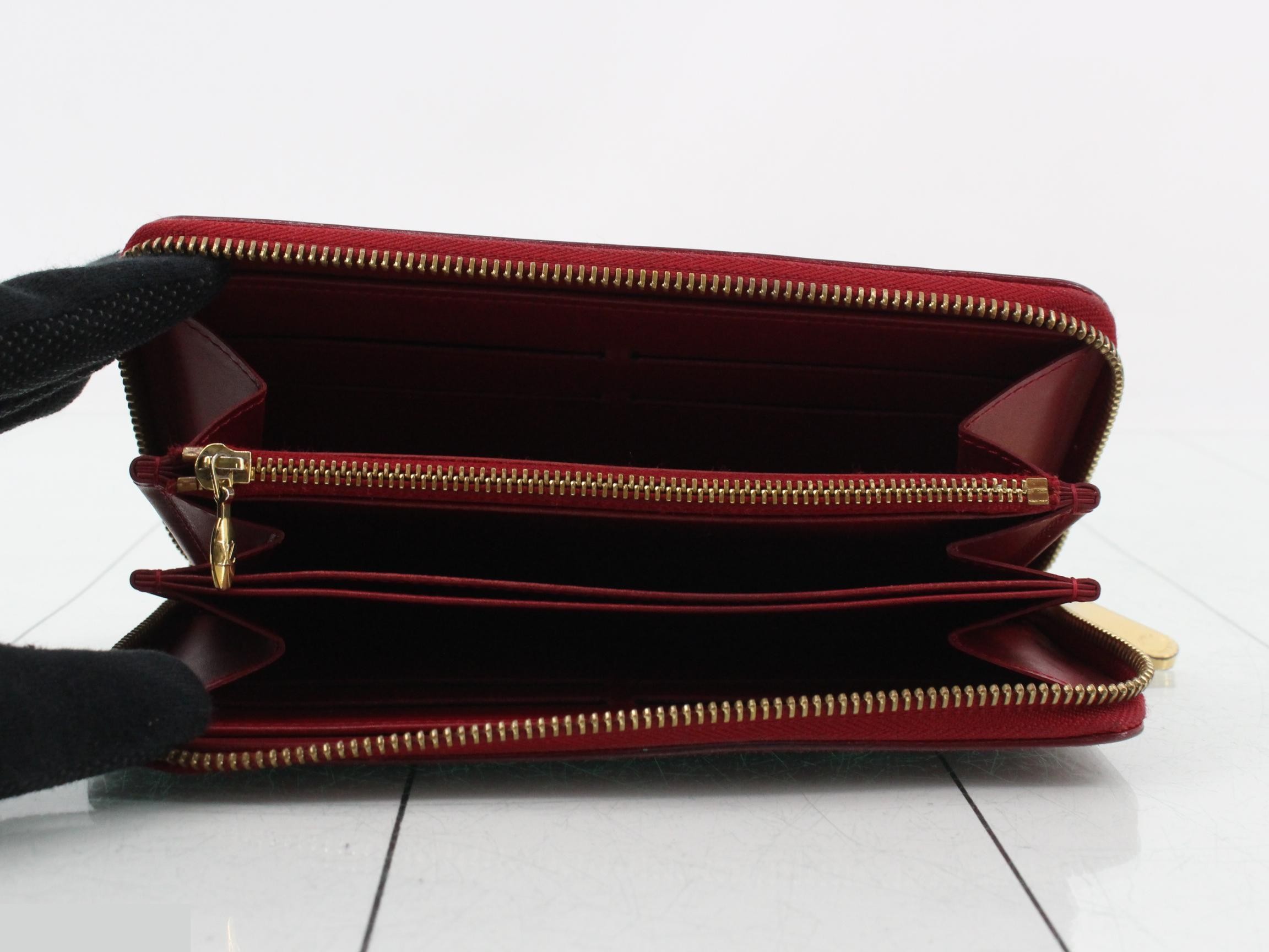 Vernis Zippy Wallet - Round Zipper Long Wallet — view 4