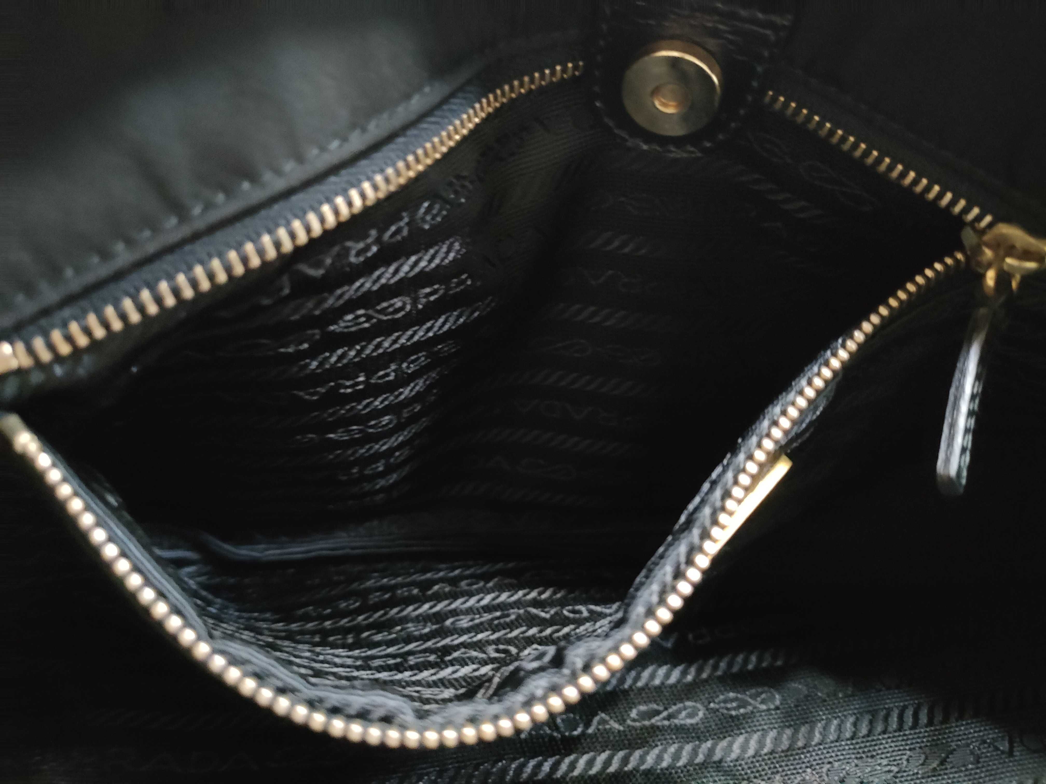 Nylon Tote Shoulder Bag — view 11