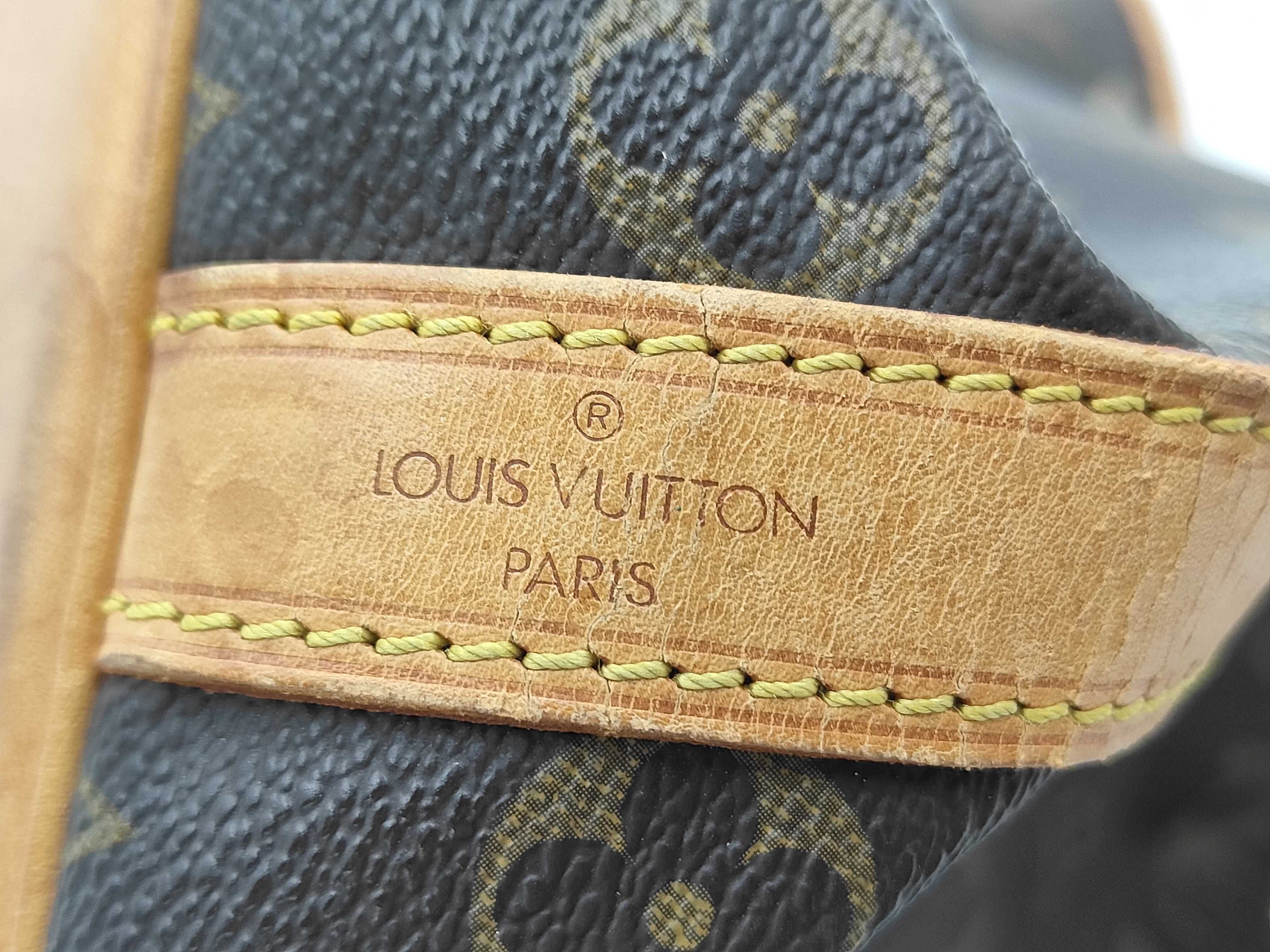 LV Petit Noé M42226 Monogram Shoulder Bag — view 10