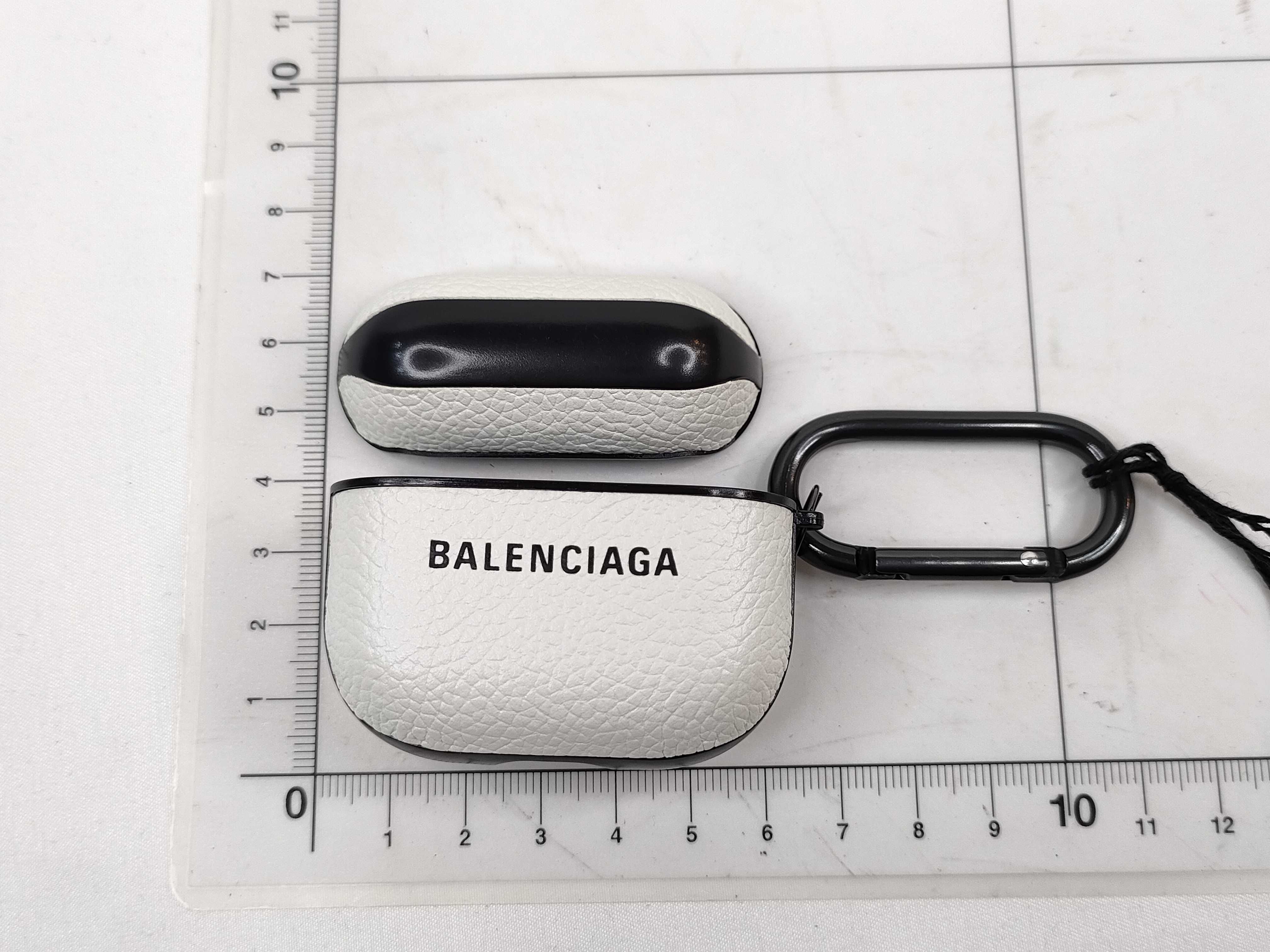Cash AirPods Pro Hard Case 698364 Other Accessories — view 9