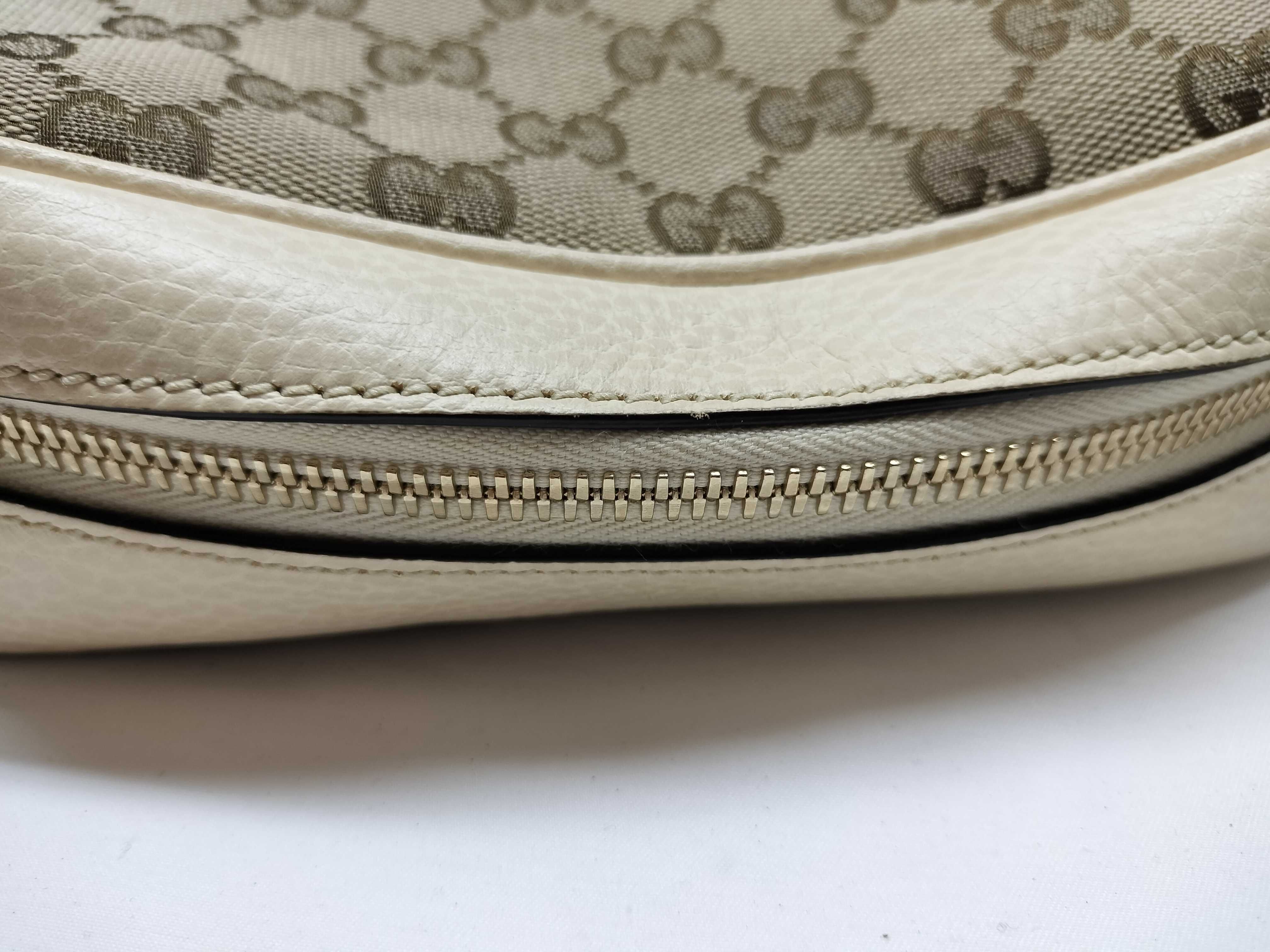 GG Canvas Shoulder Bag 449413 520981 — view 8
