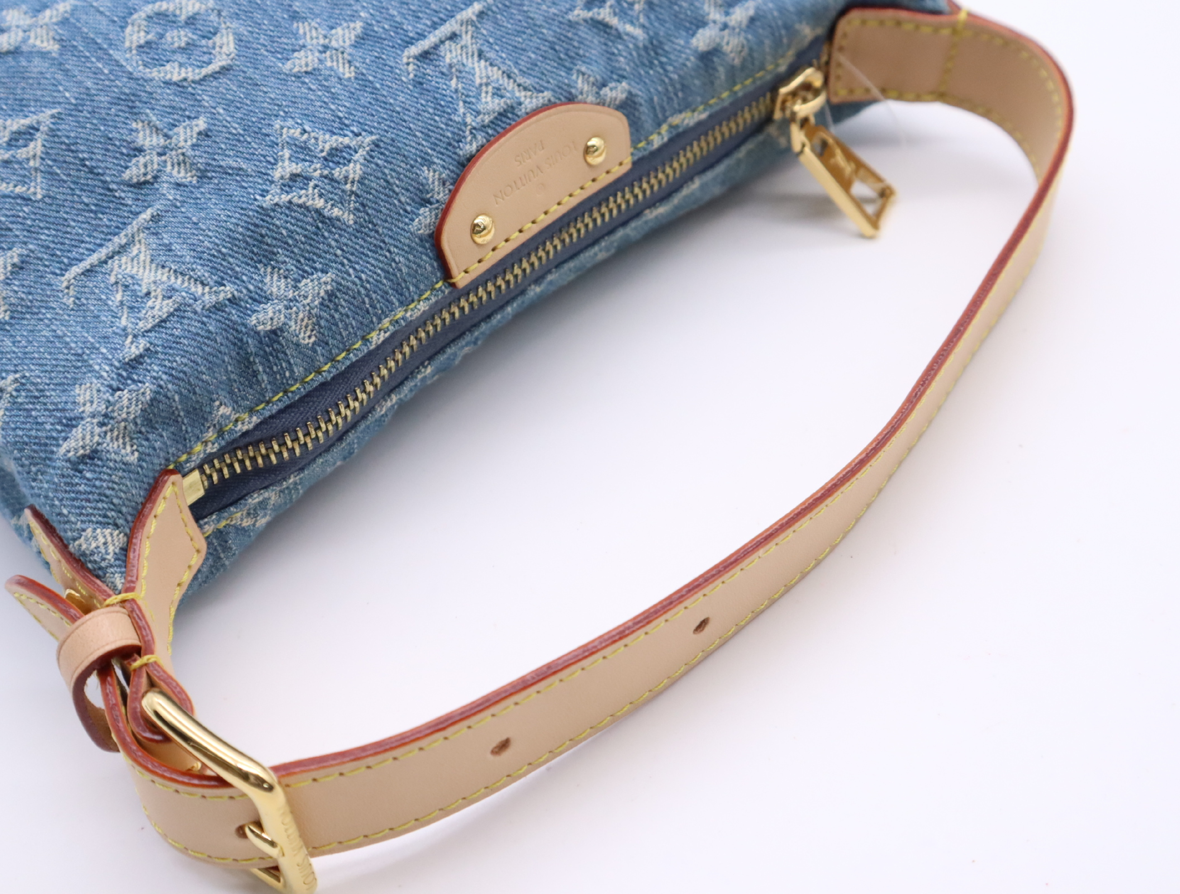 M82949 Monogram Denim Pochette Hills Blue Handbag — view 10