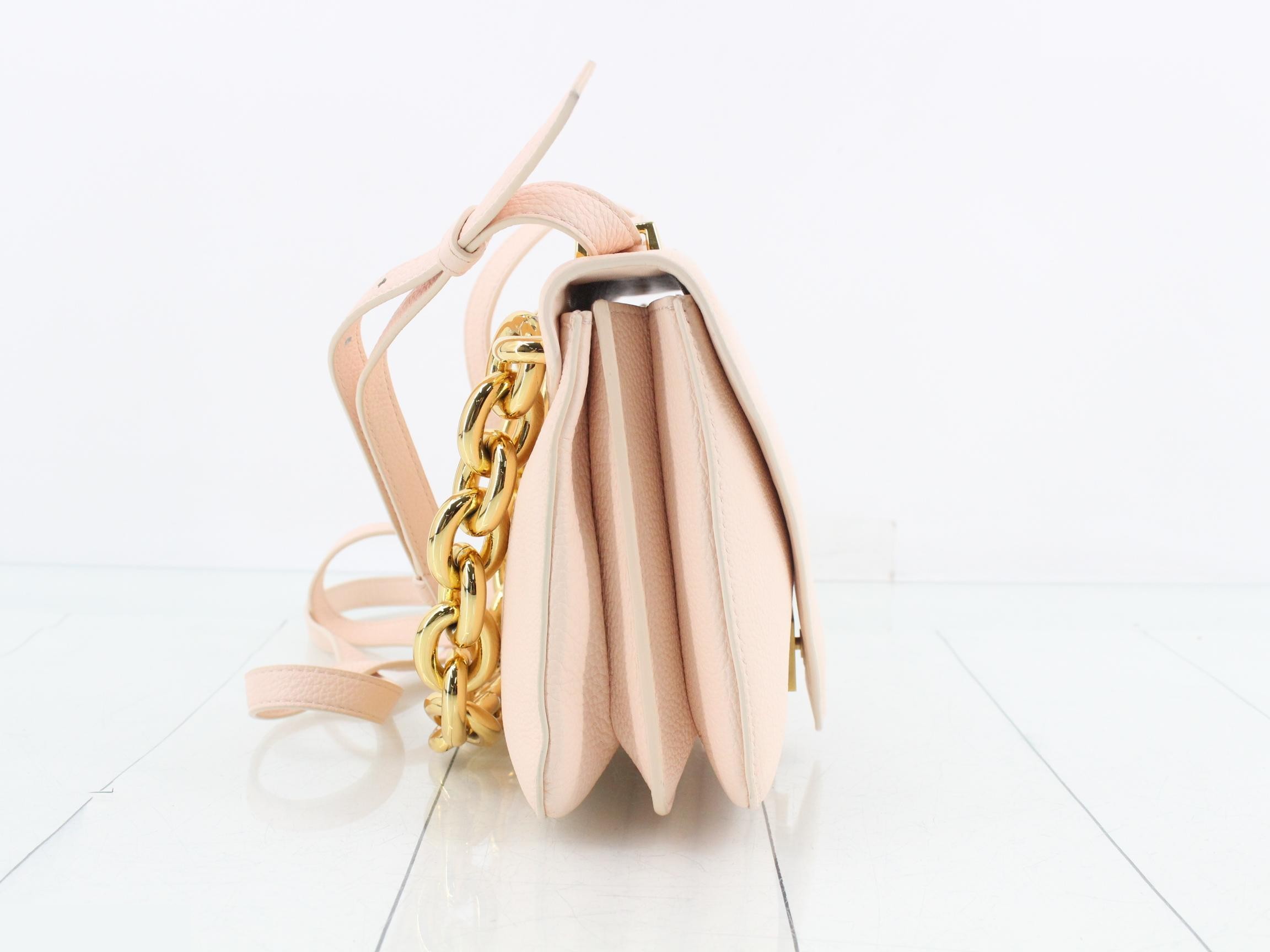 Mount Shoulder Bag — view 4