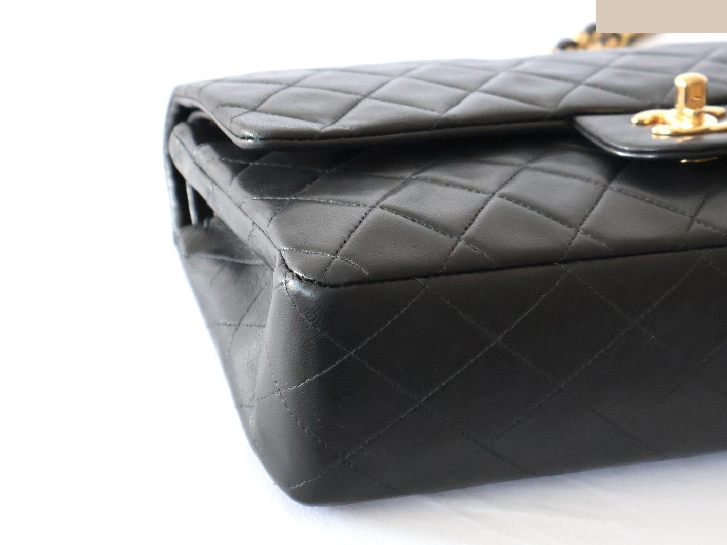 Matelassé 25 Lambskin Double Flap Double Chain Shoulder Bag, Black — view 3