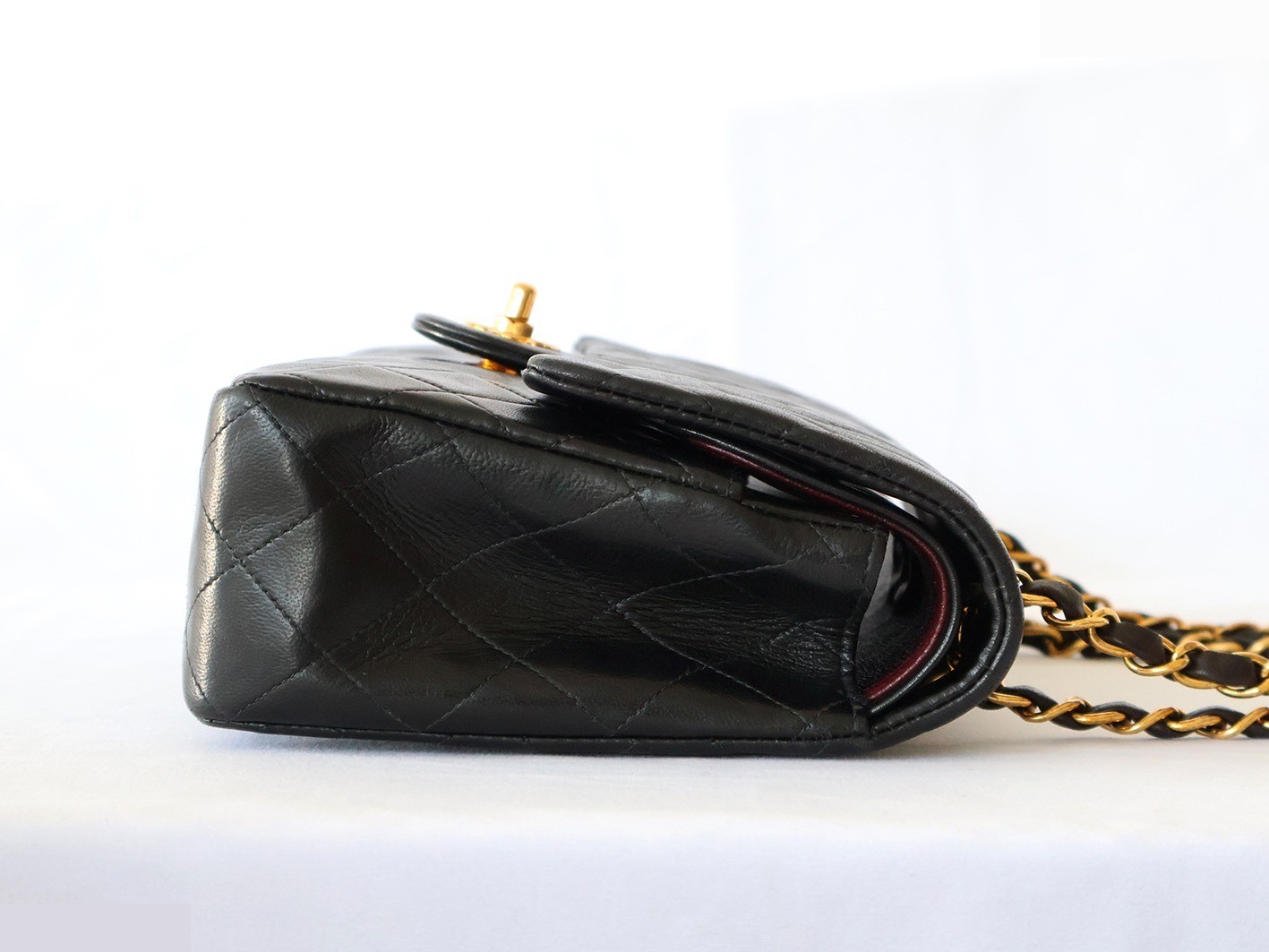 Matelassé 25 Lambskin Double Flap Double Chain Shoulder Bag, Black — view 6