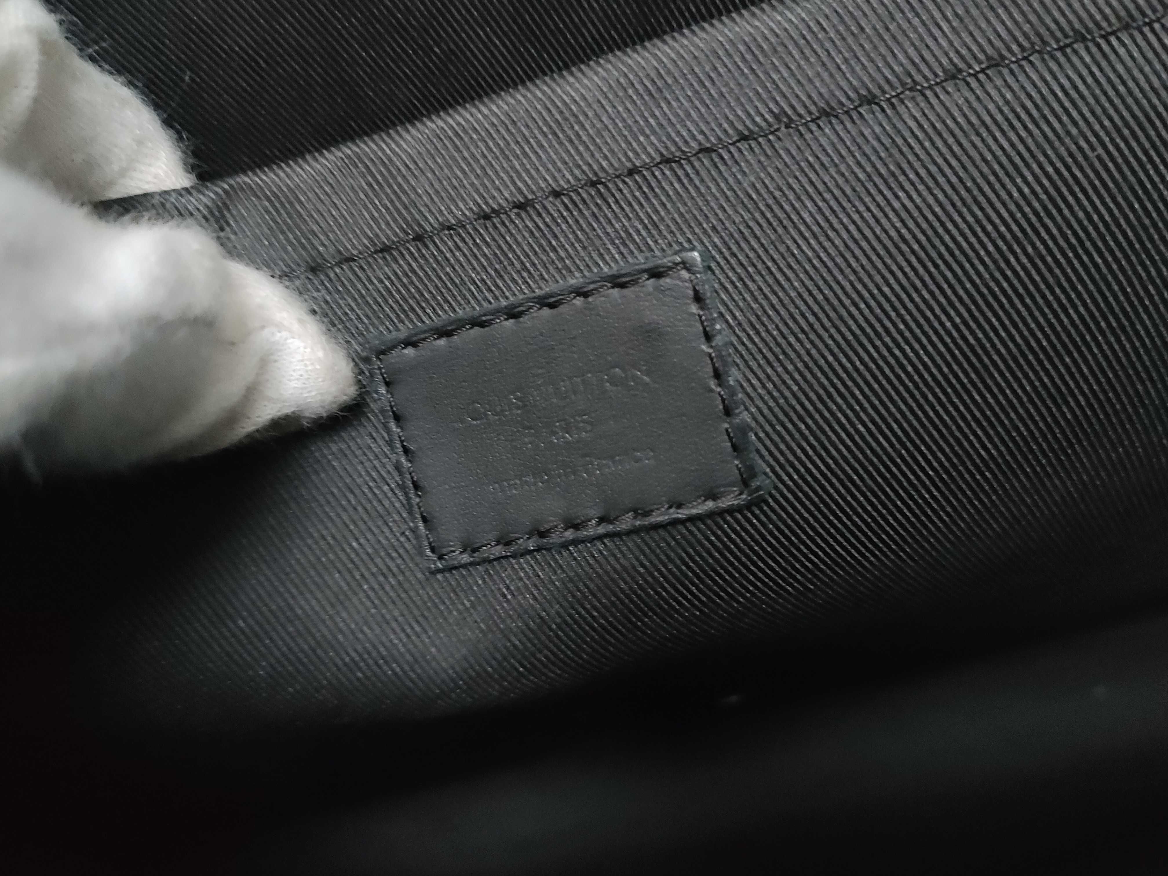 Damier Louis Vuitton M69390 Damier Giant Pochette Gère GM Clutch Bag — view 8