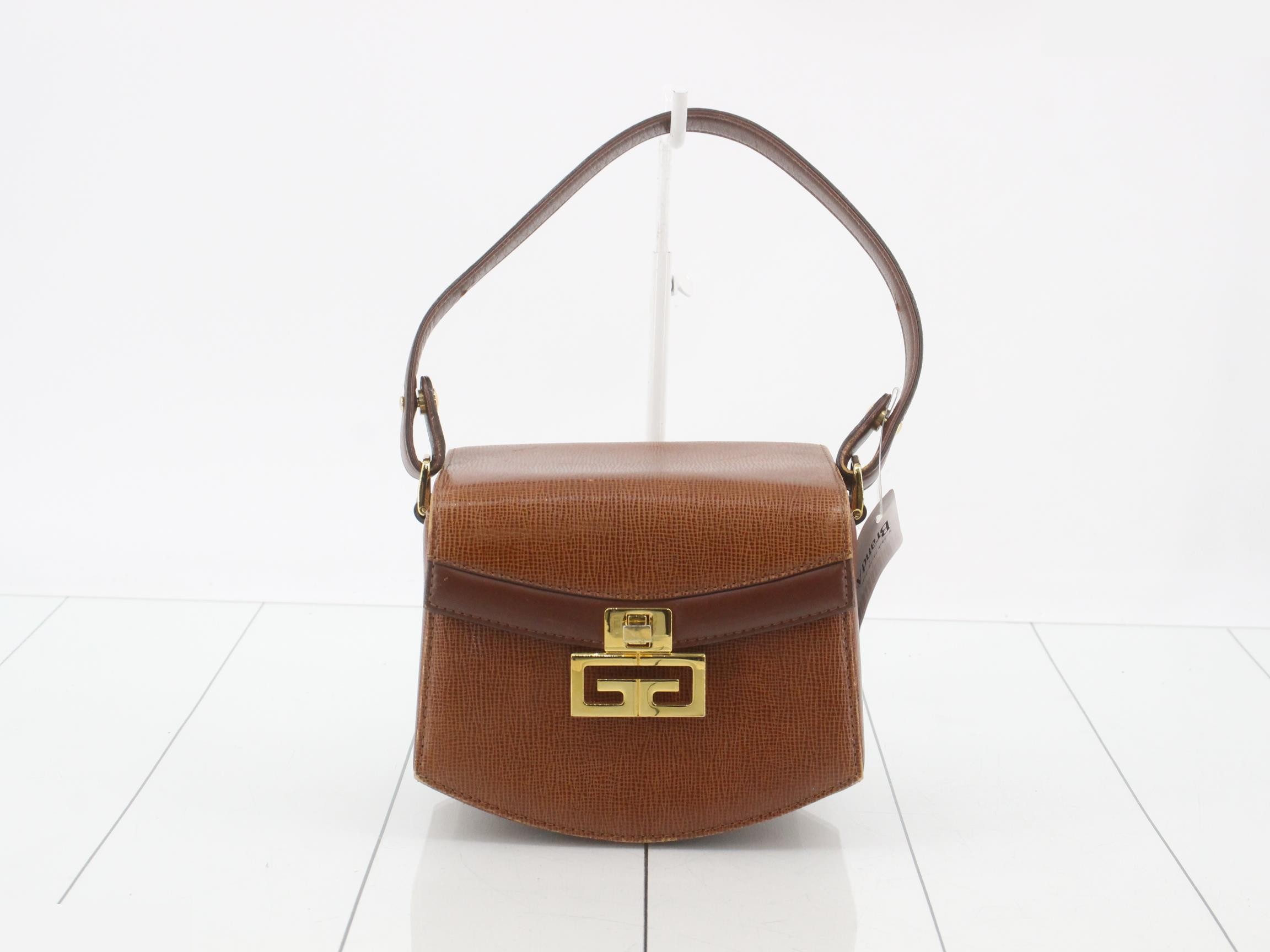 leather handbag, brown.