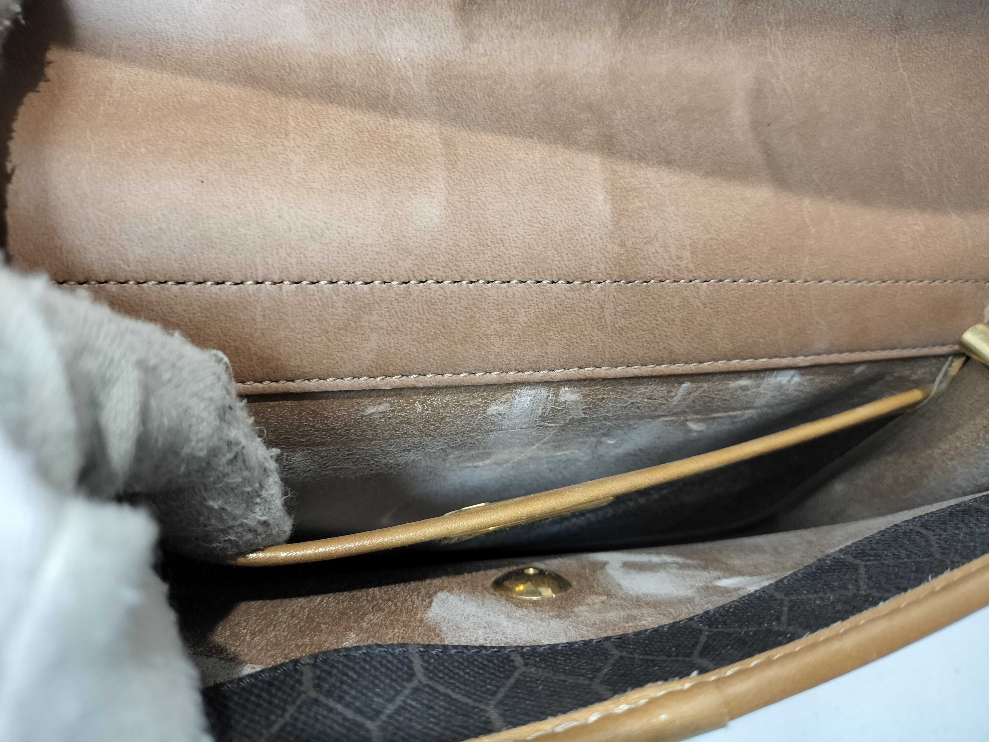 Honeycomb Pattern Shoulder Bag — view 11
