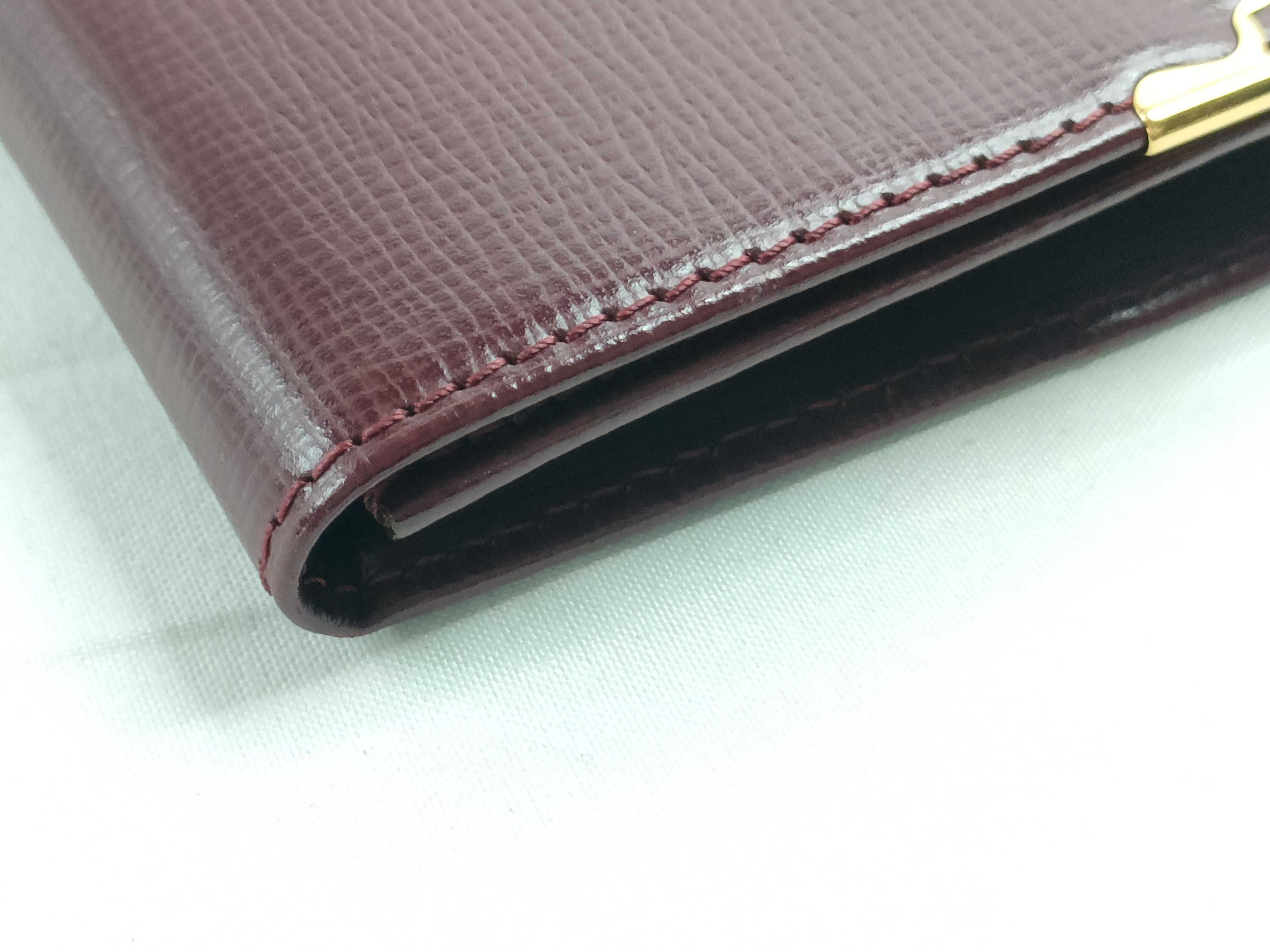 Must line leather coin case. — view 4