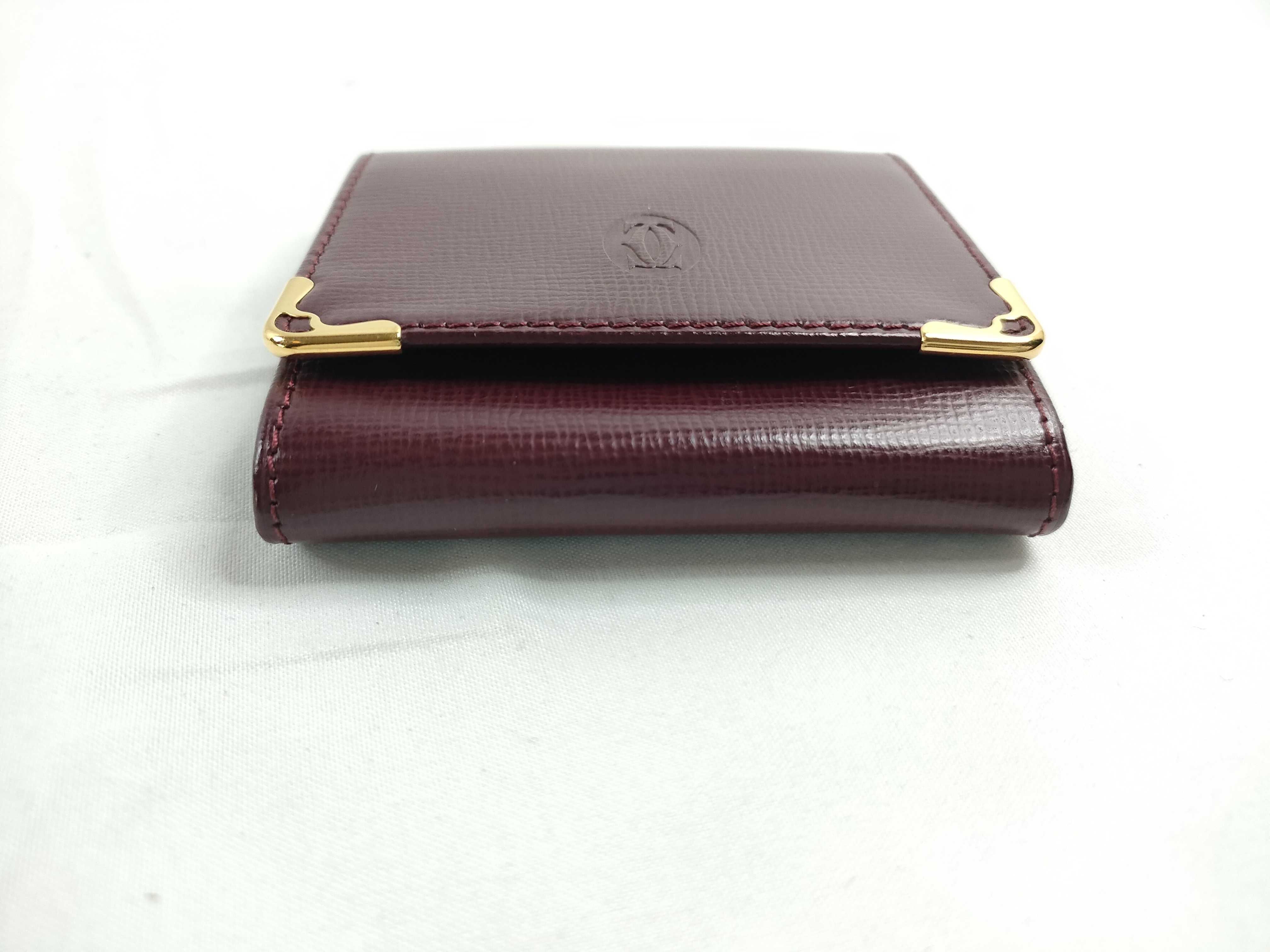 Must line leather coin case. — view 6