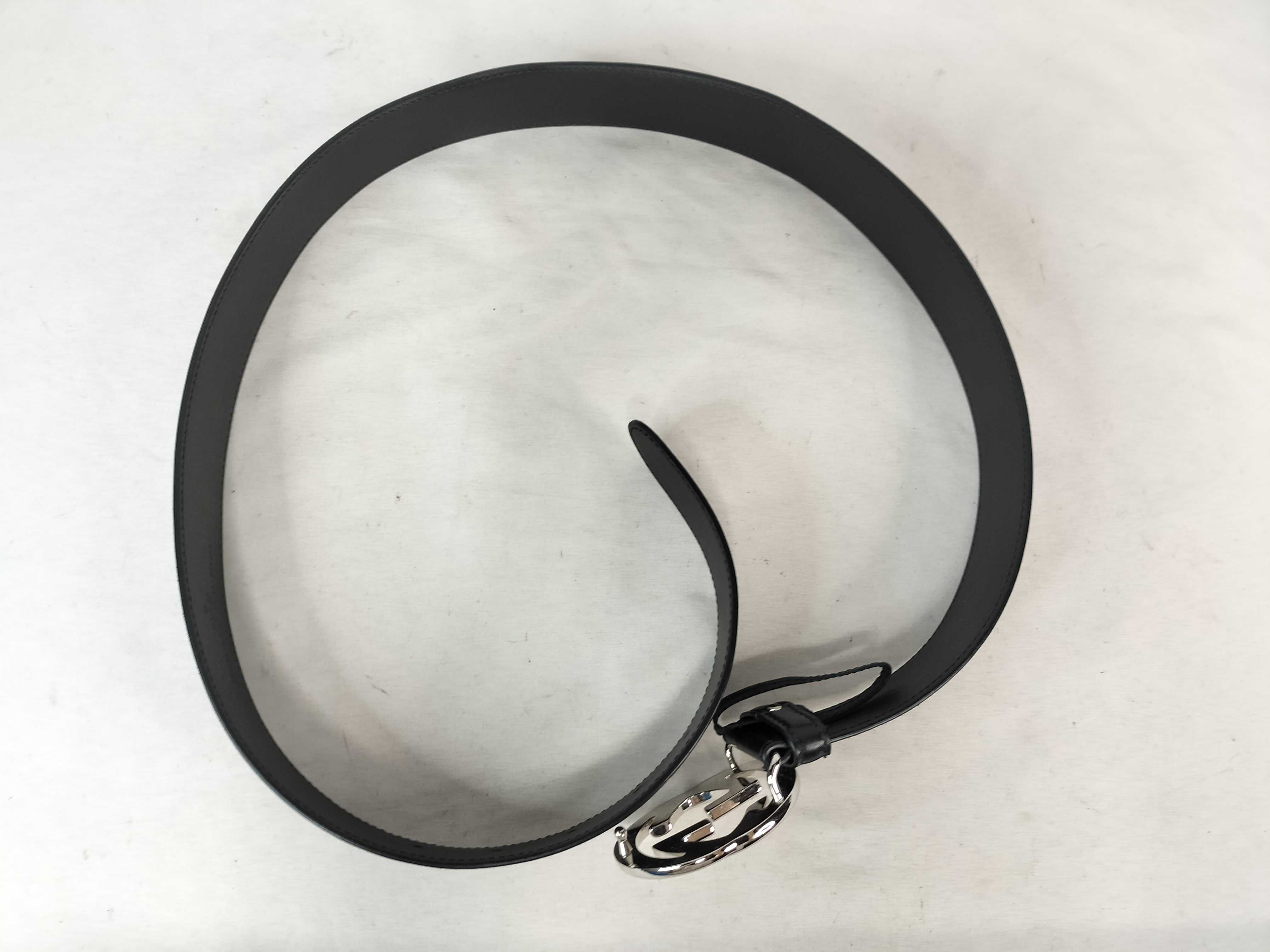 belt — view 3