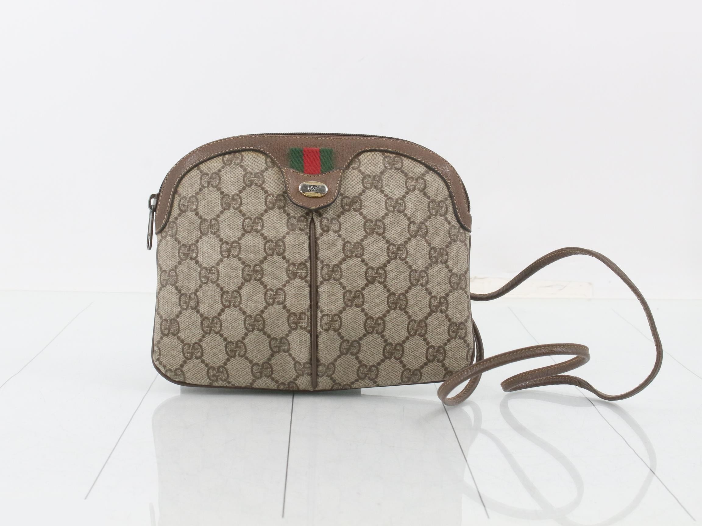 Vintage shoulder bag