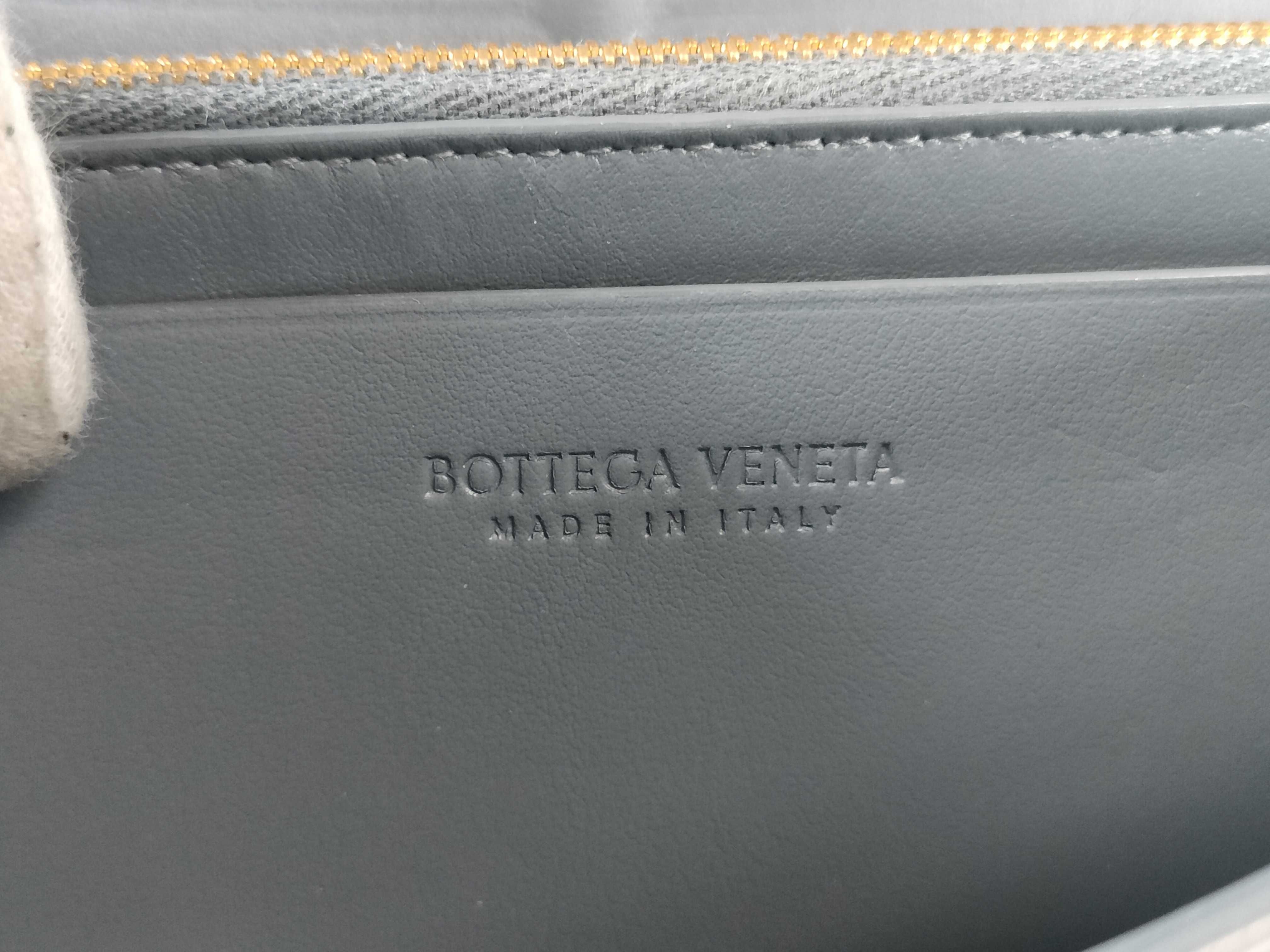 Intrecciato Maxi Intrecciato Cassette Gray Wallet — view 14