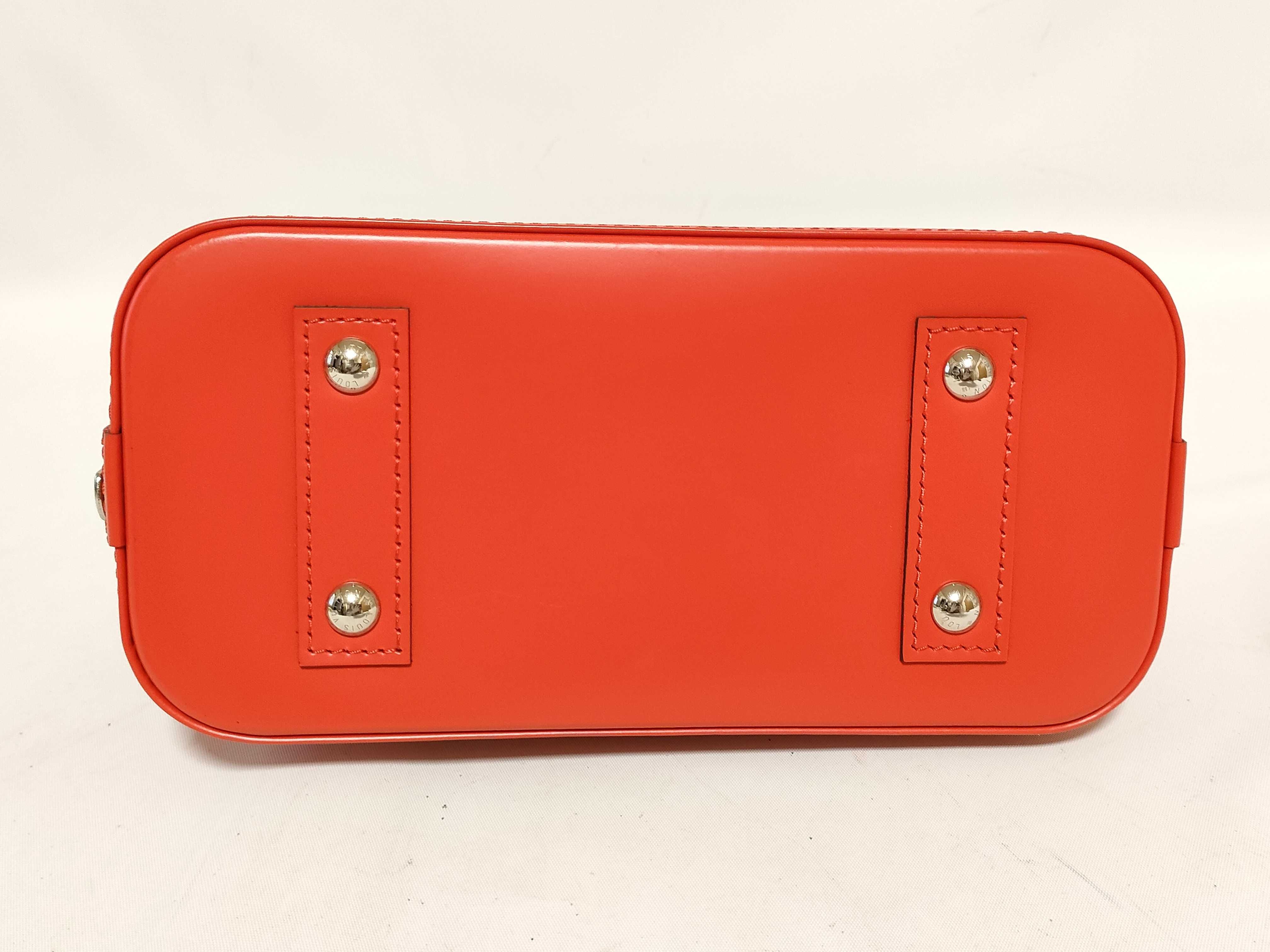 Epi Alma BB Handbag — view 8