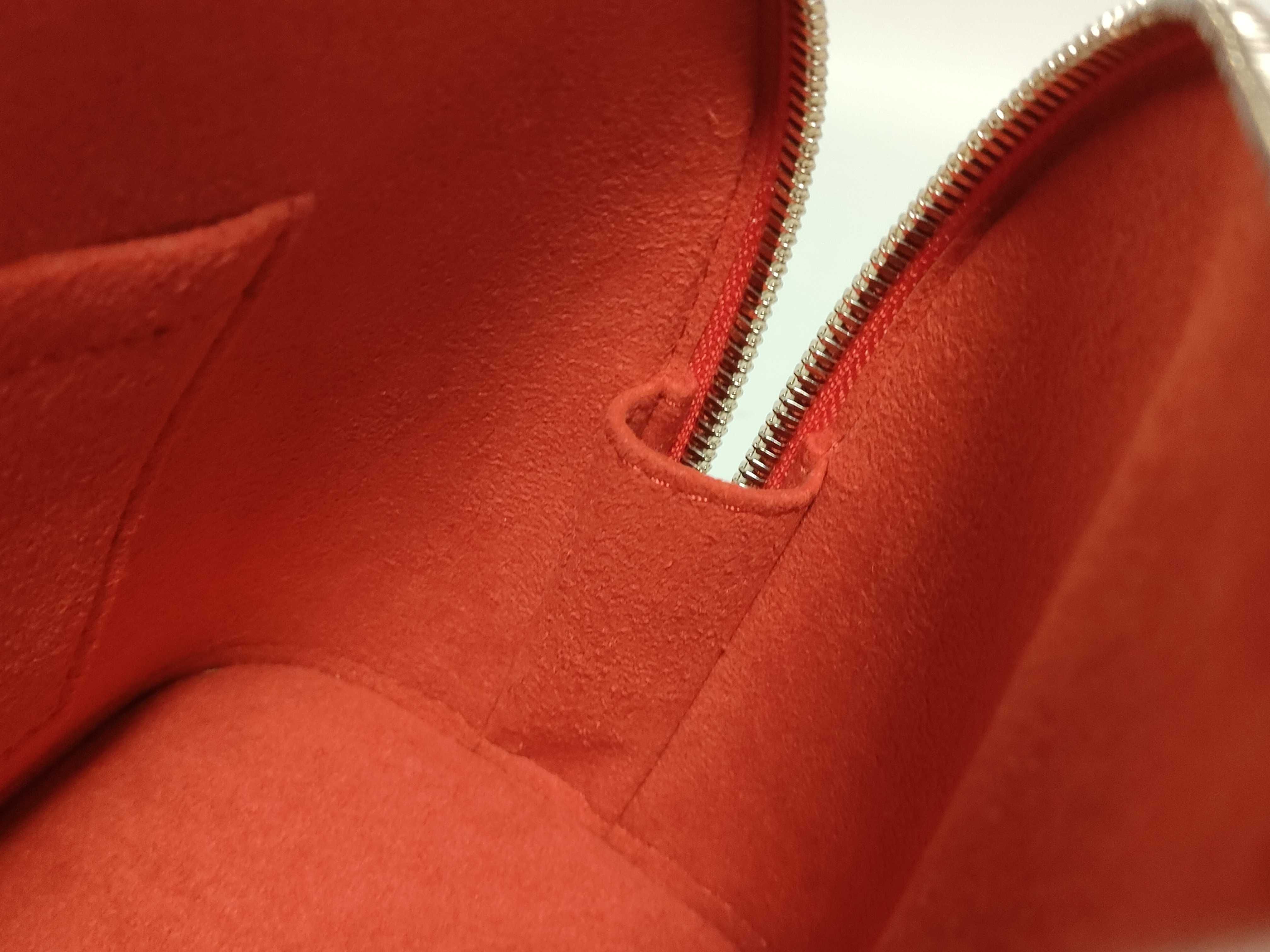 Epi Alma BB Handbag — view 9