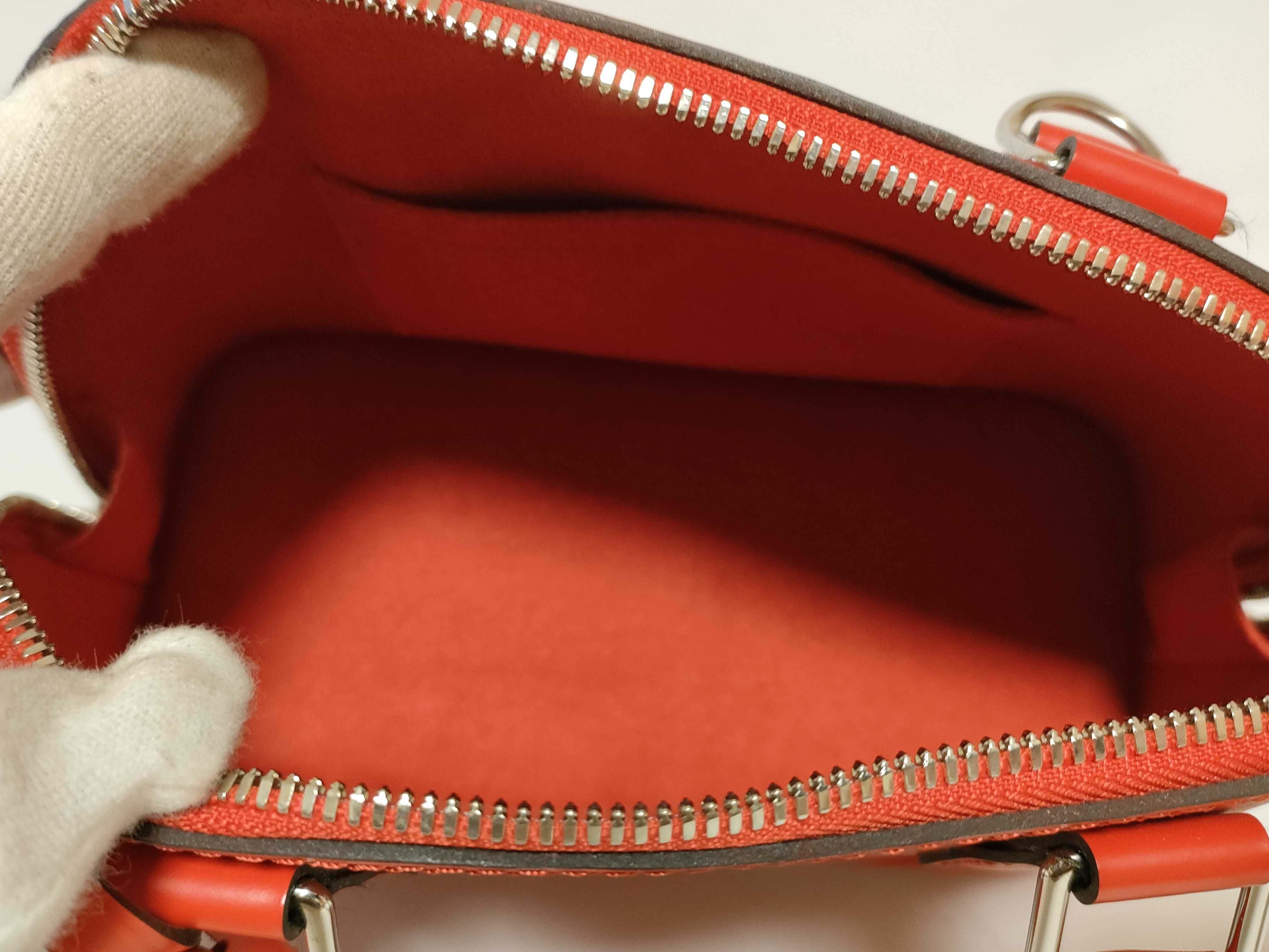 Epi Alma BB Handbag — view 10
