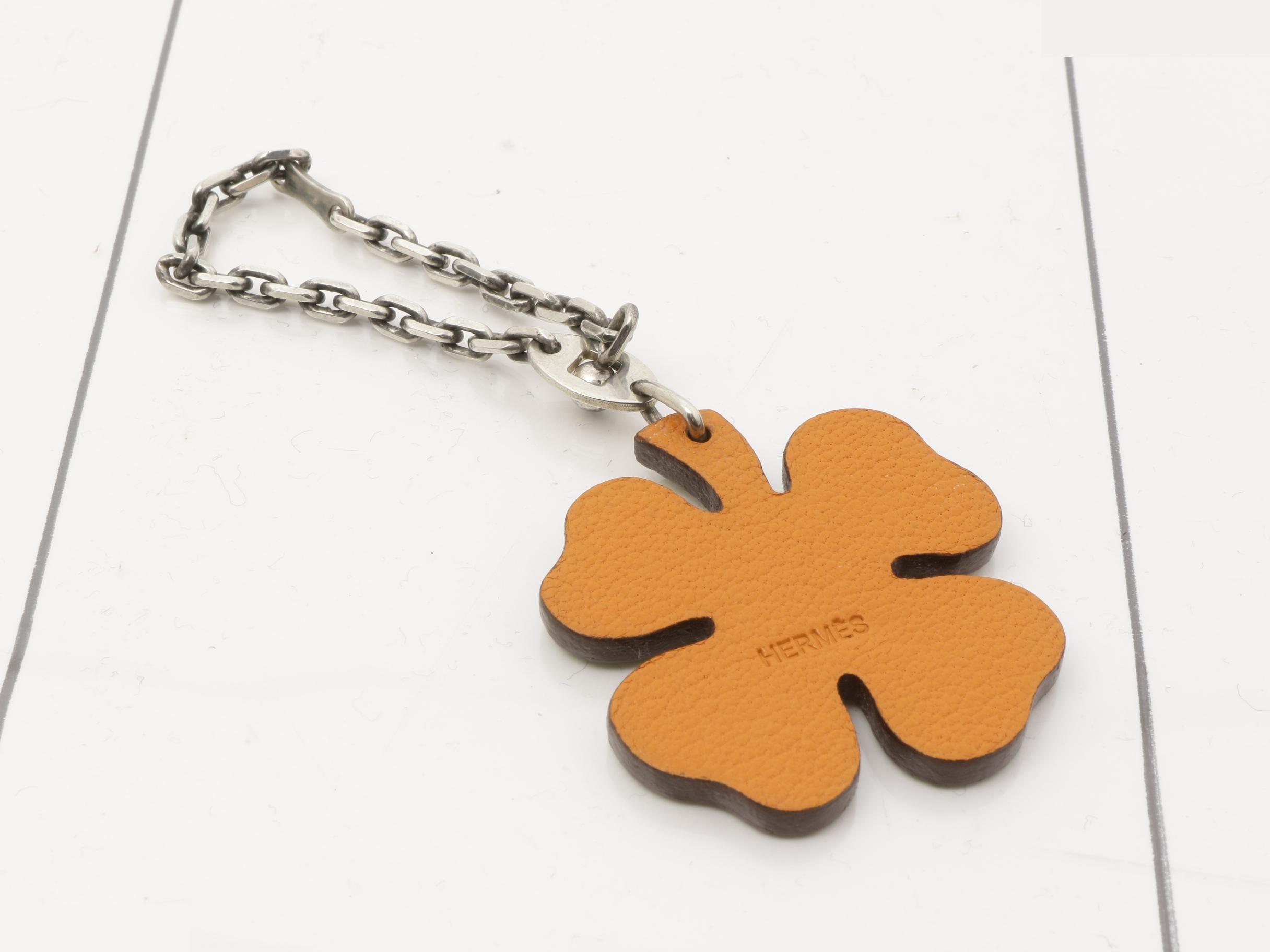 Clover Keychain — view 2