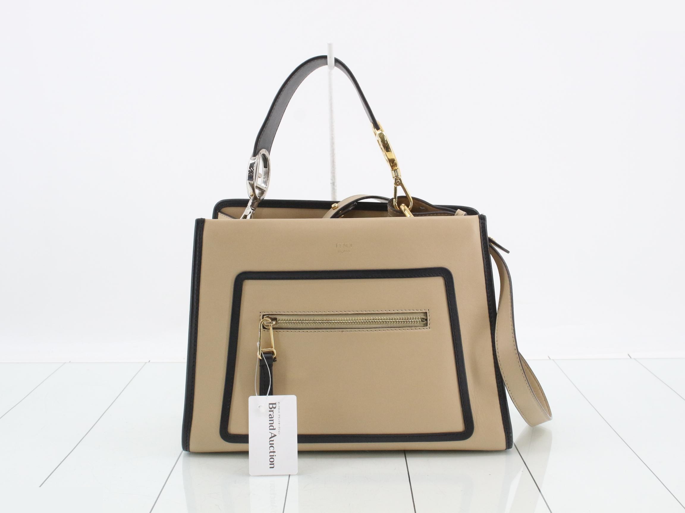 Other lines: Bags and shoulder bags
