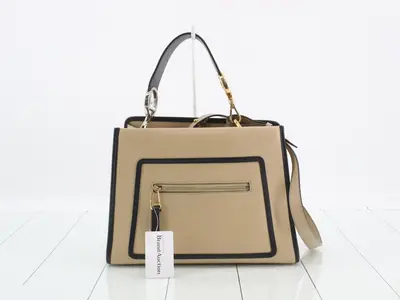Other lines: Bags and shoulder bags