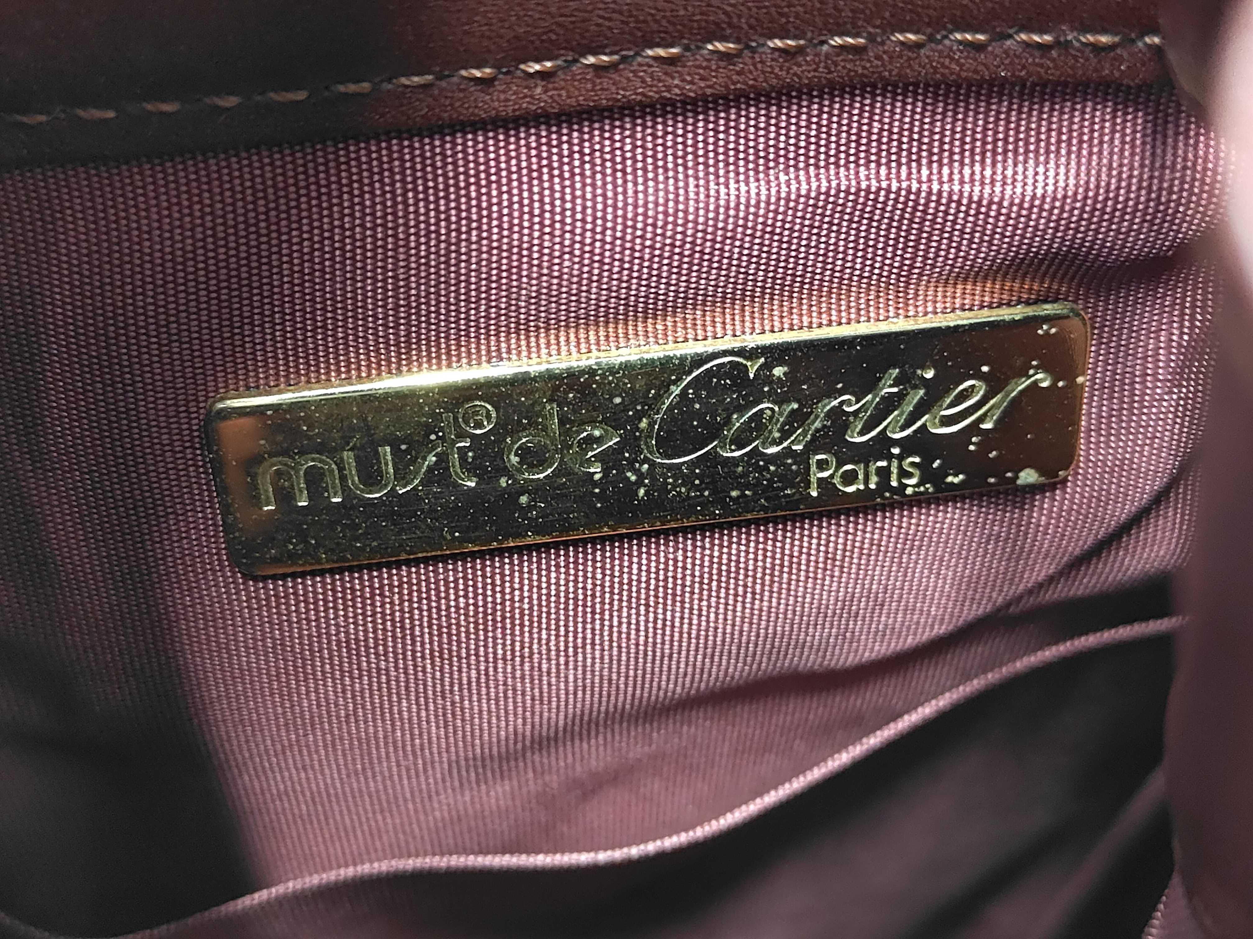 Must Line Shoulder Bag — view 9
