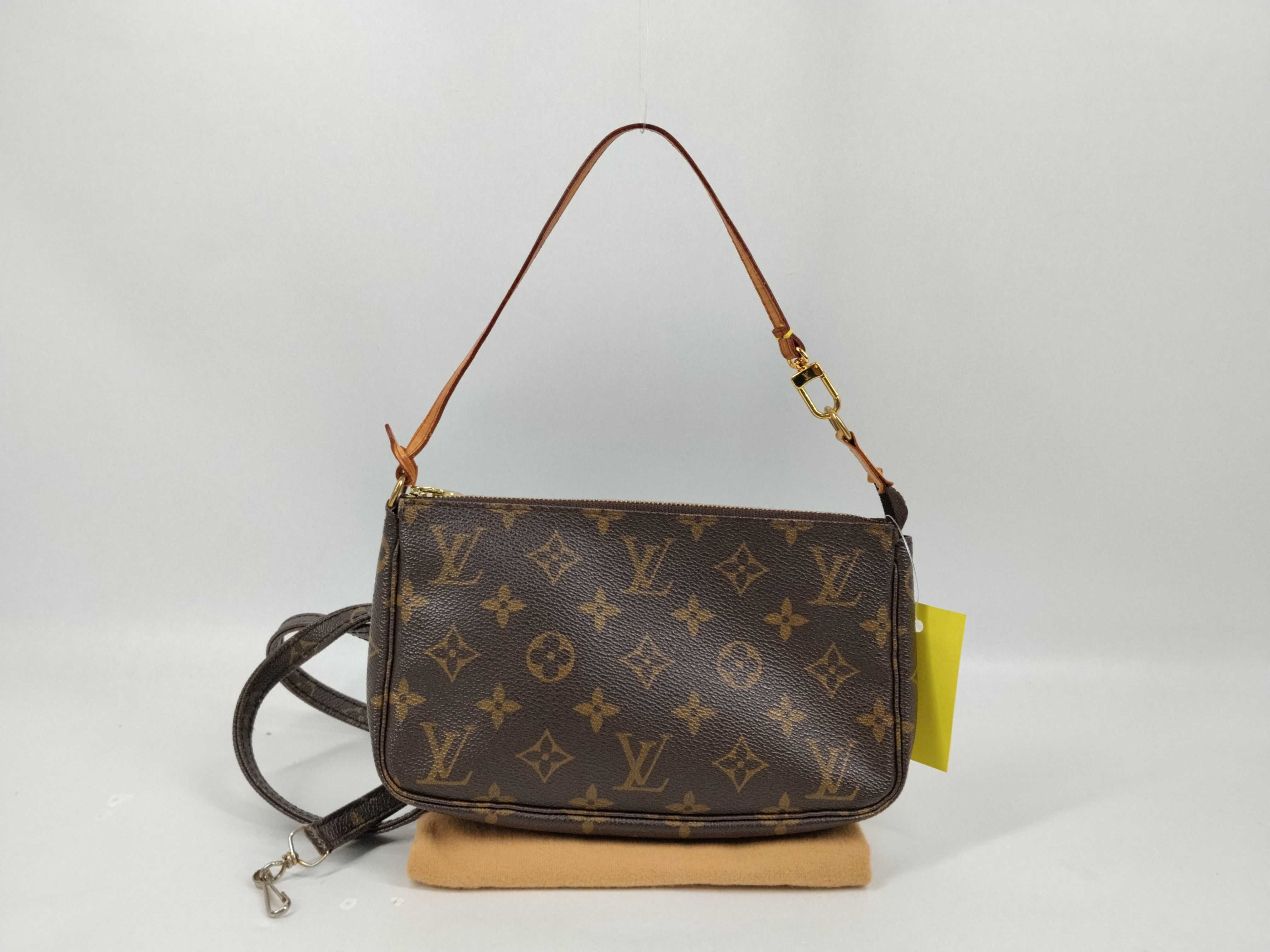 Monogram M40712 Pochette Accessoires Shoulder Pouch