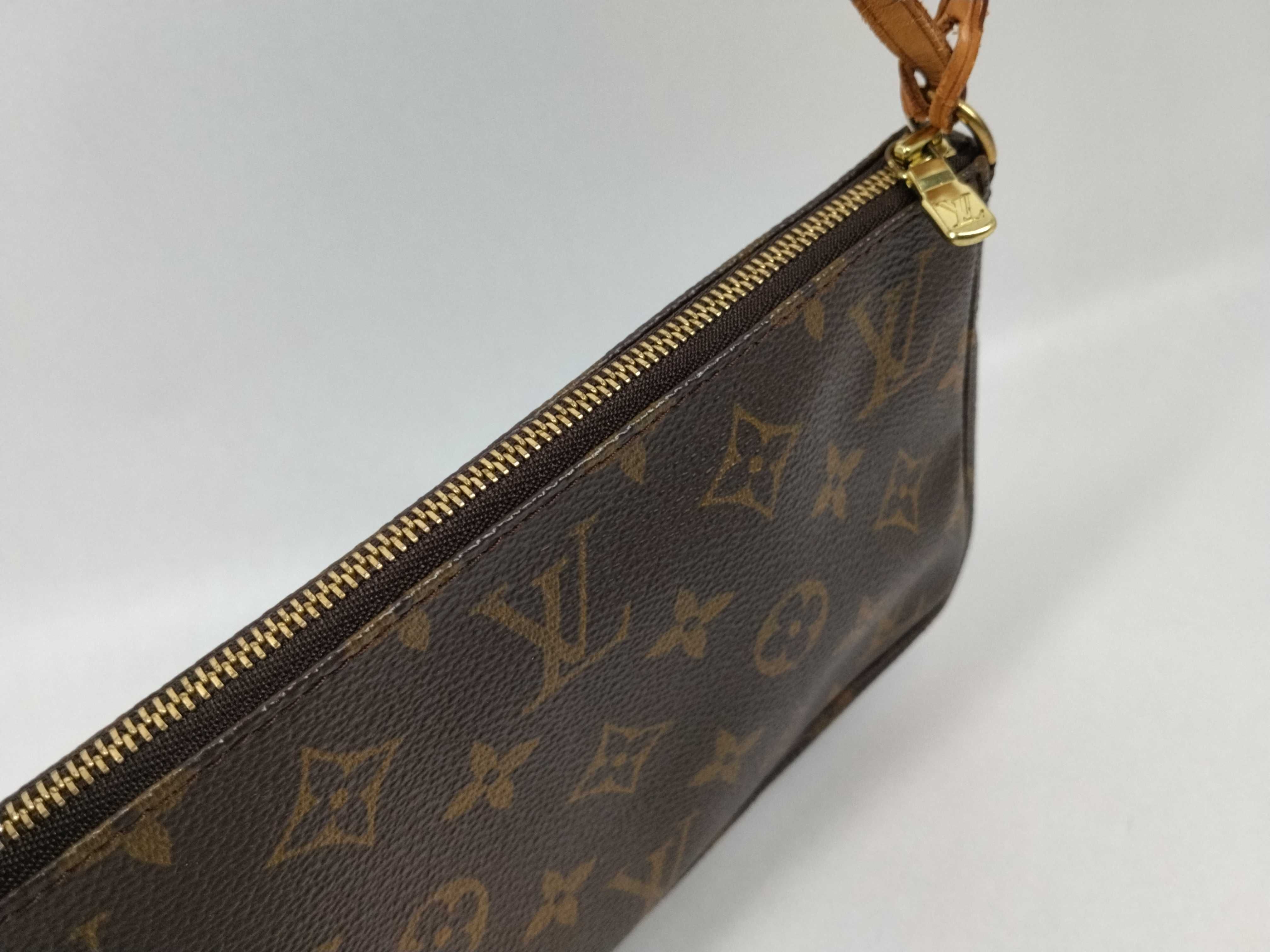 Monogram M40712 Pochette Accessoires Shoulder Pouch — view 6