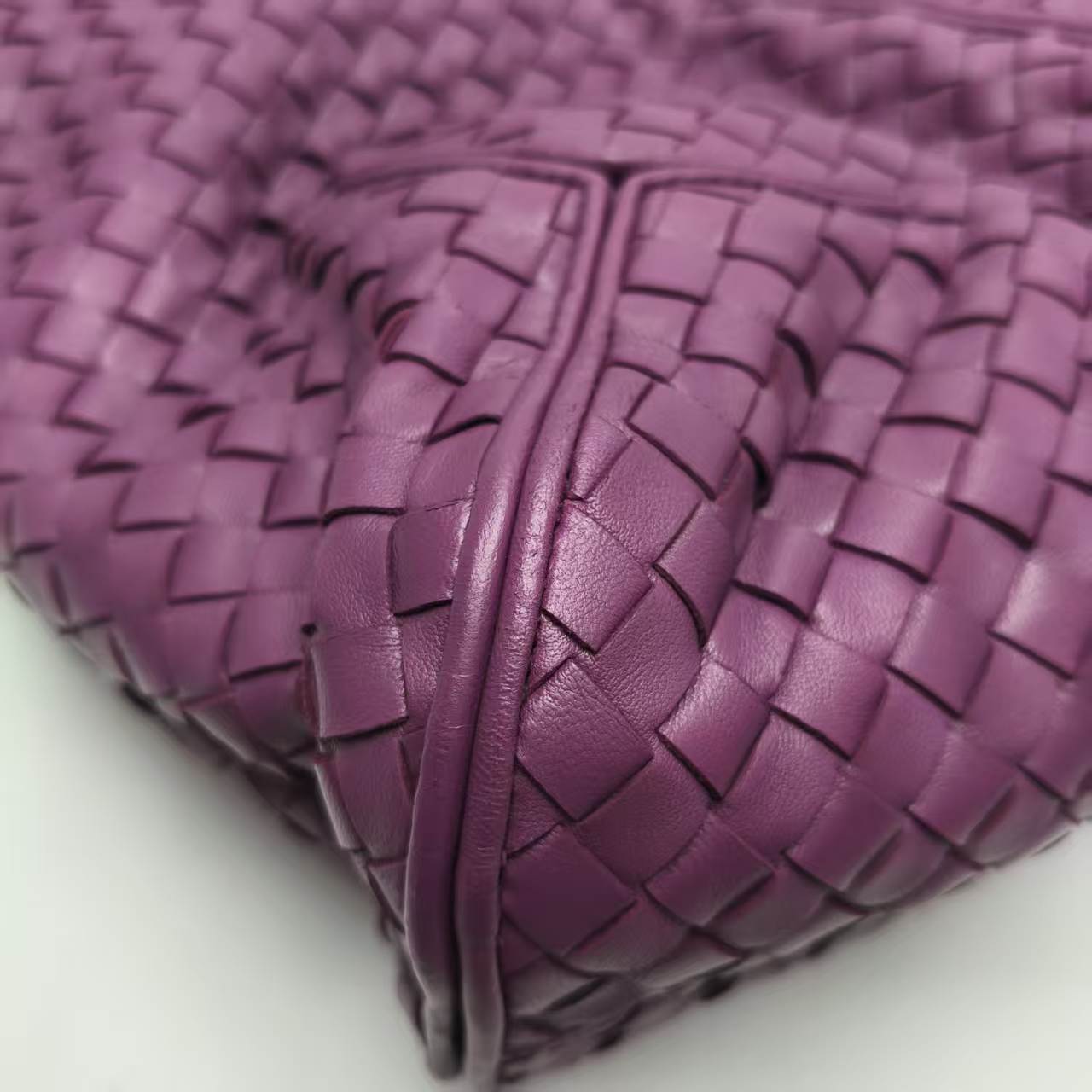 【*Shipped from: China*】BOTTEGA VENETA Lambskin Handbag — view 5