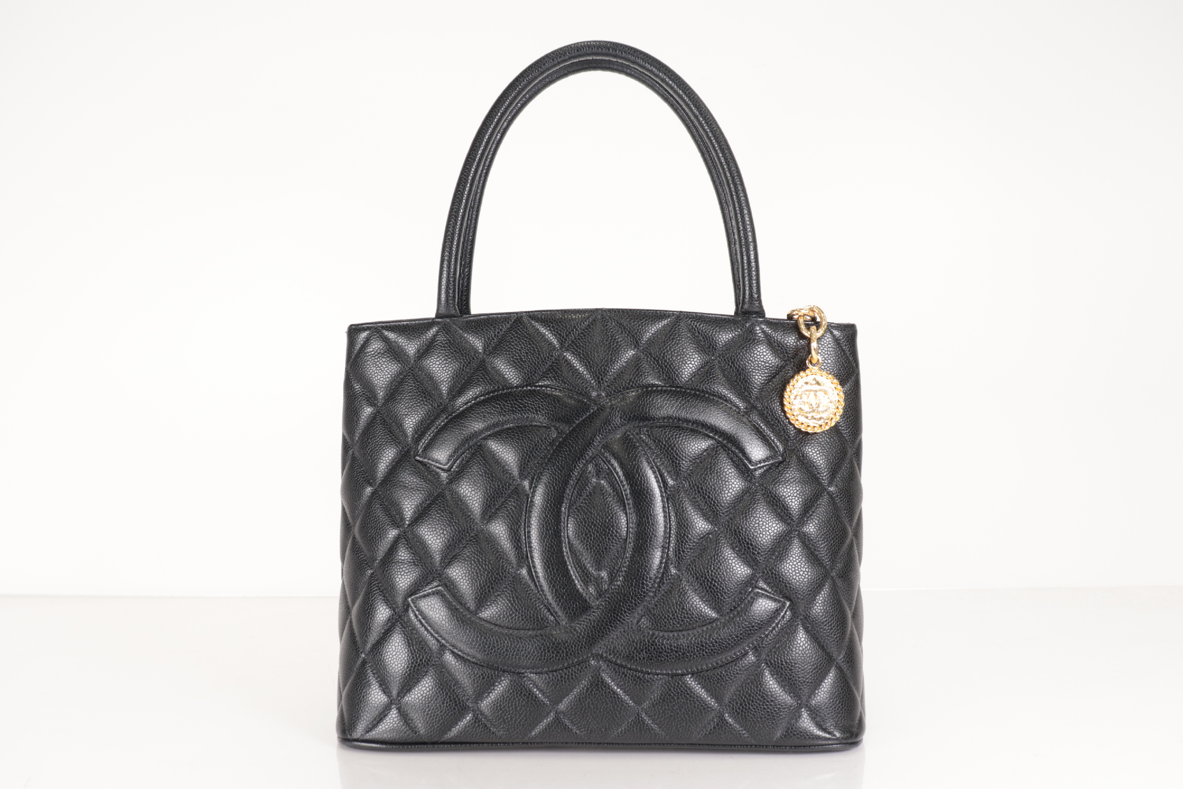 Caviar Reissue Tote Bag (Serial No. 5) — view 2
