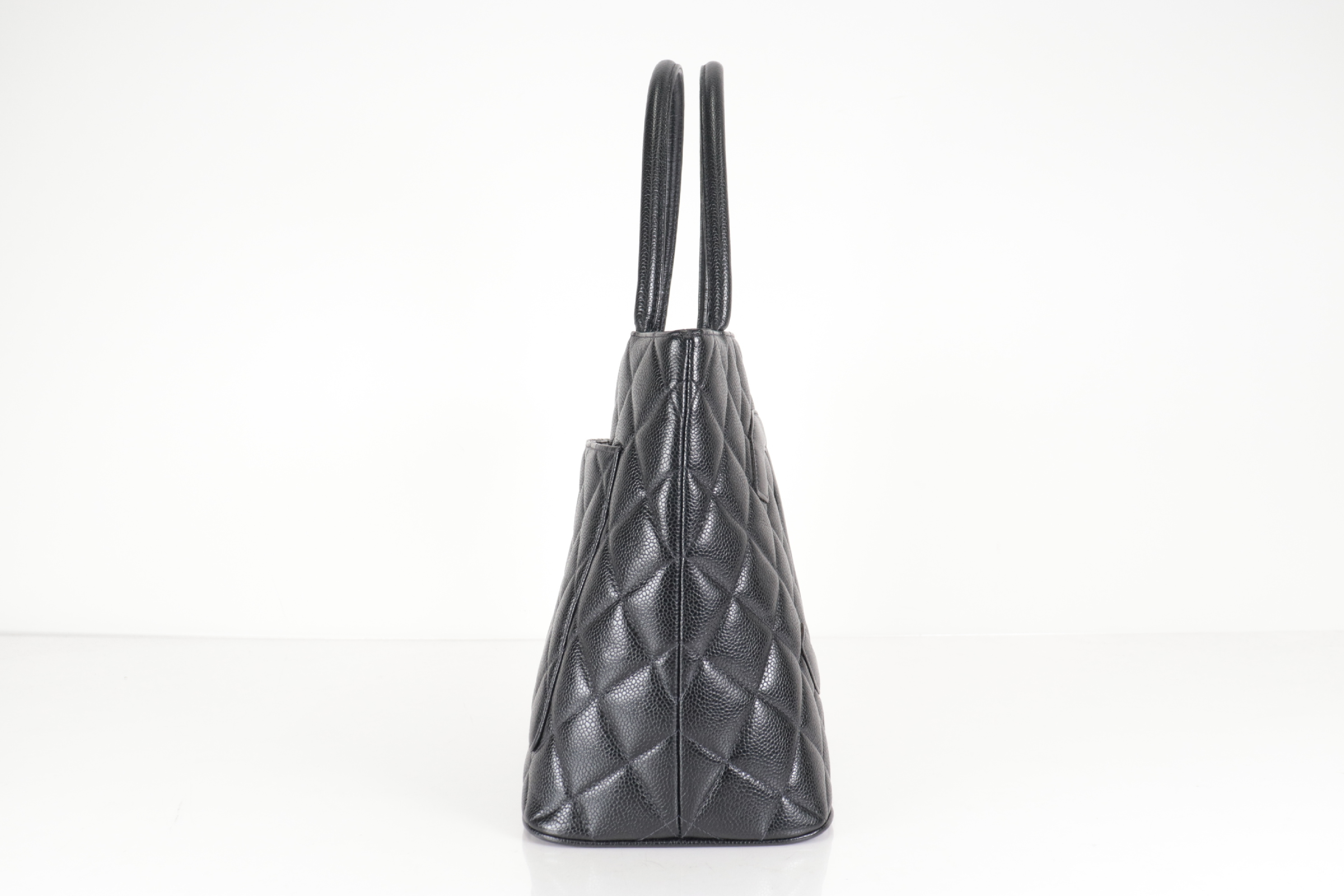Caviar Reissue Tote Bag (Serial No. 5) — view 5